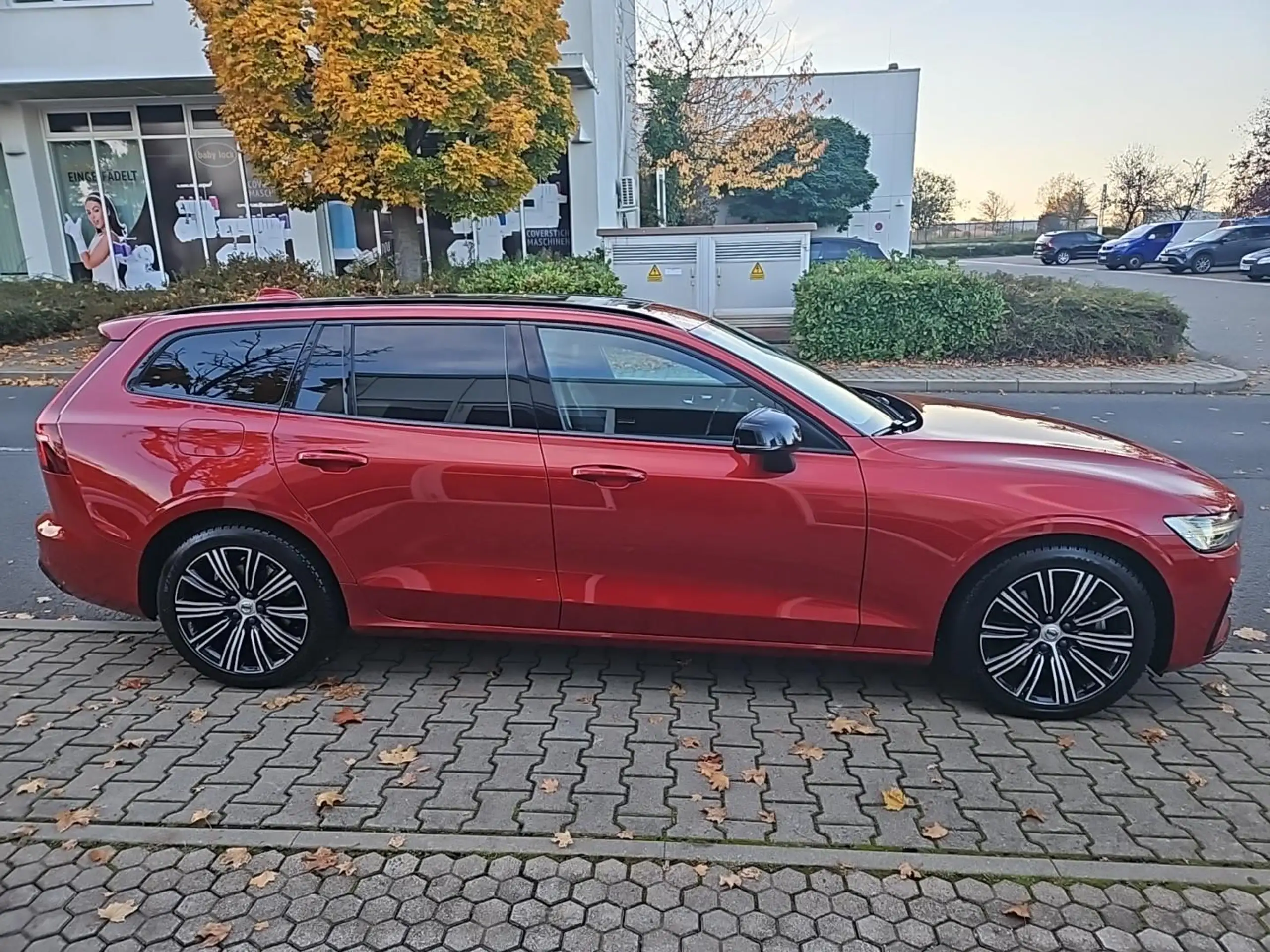 Volvo - V60