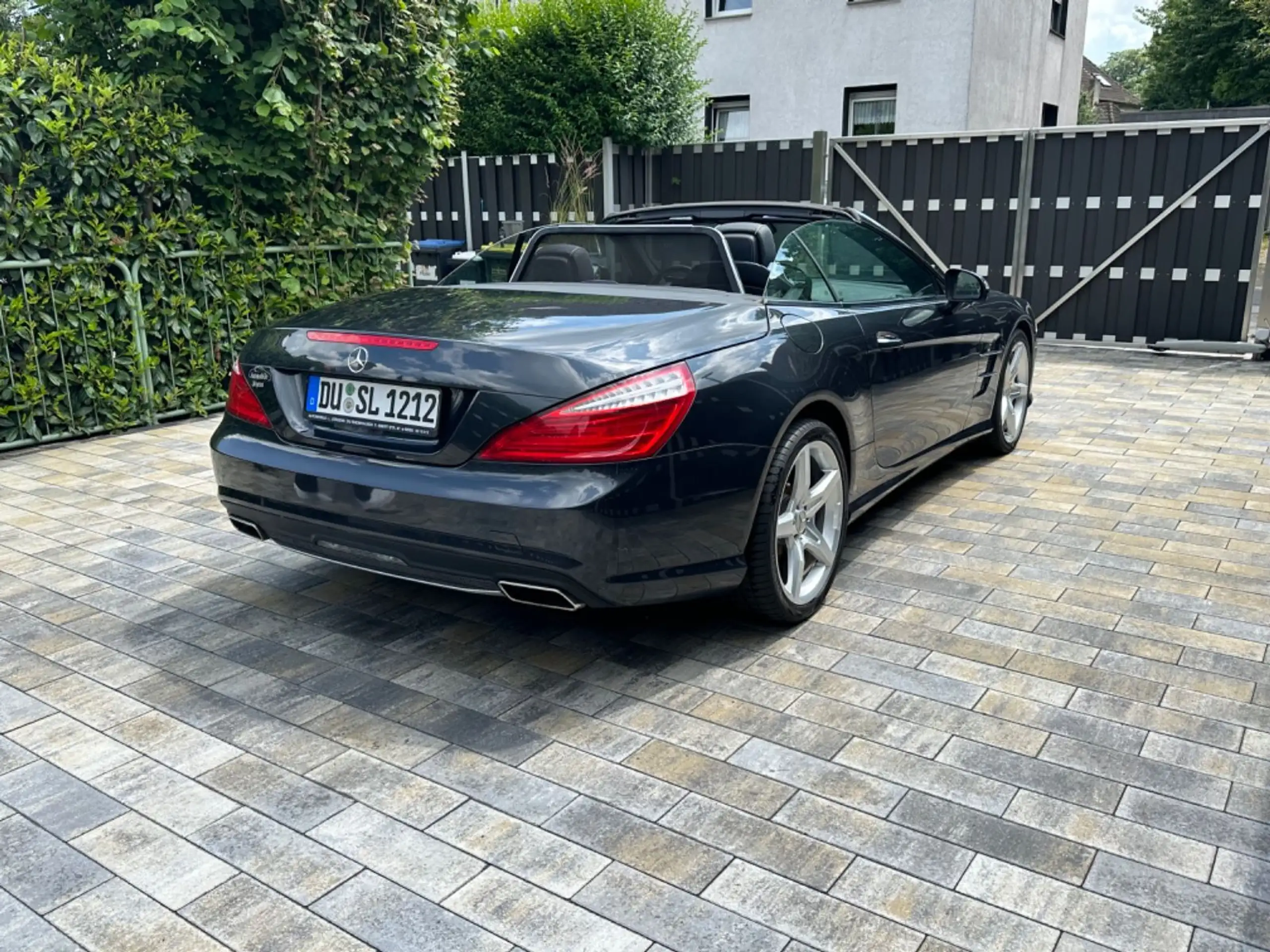 Mercedes-Benz - SL 350