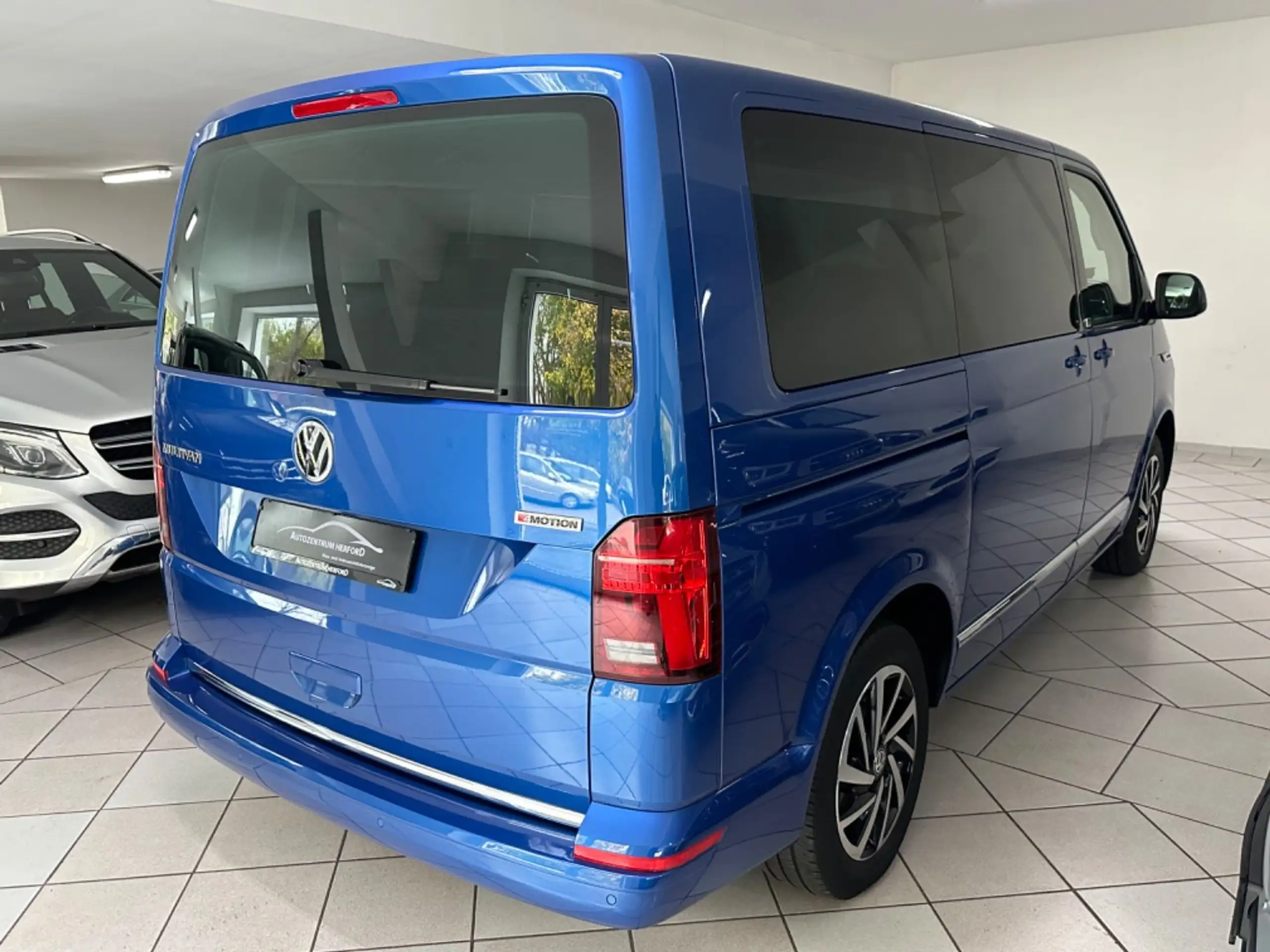 Volkswagen - T6 Multivan