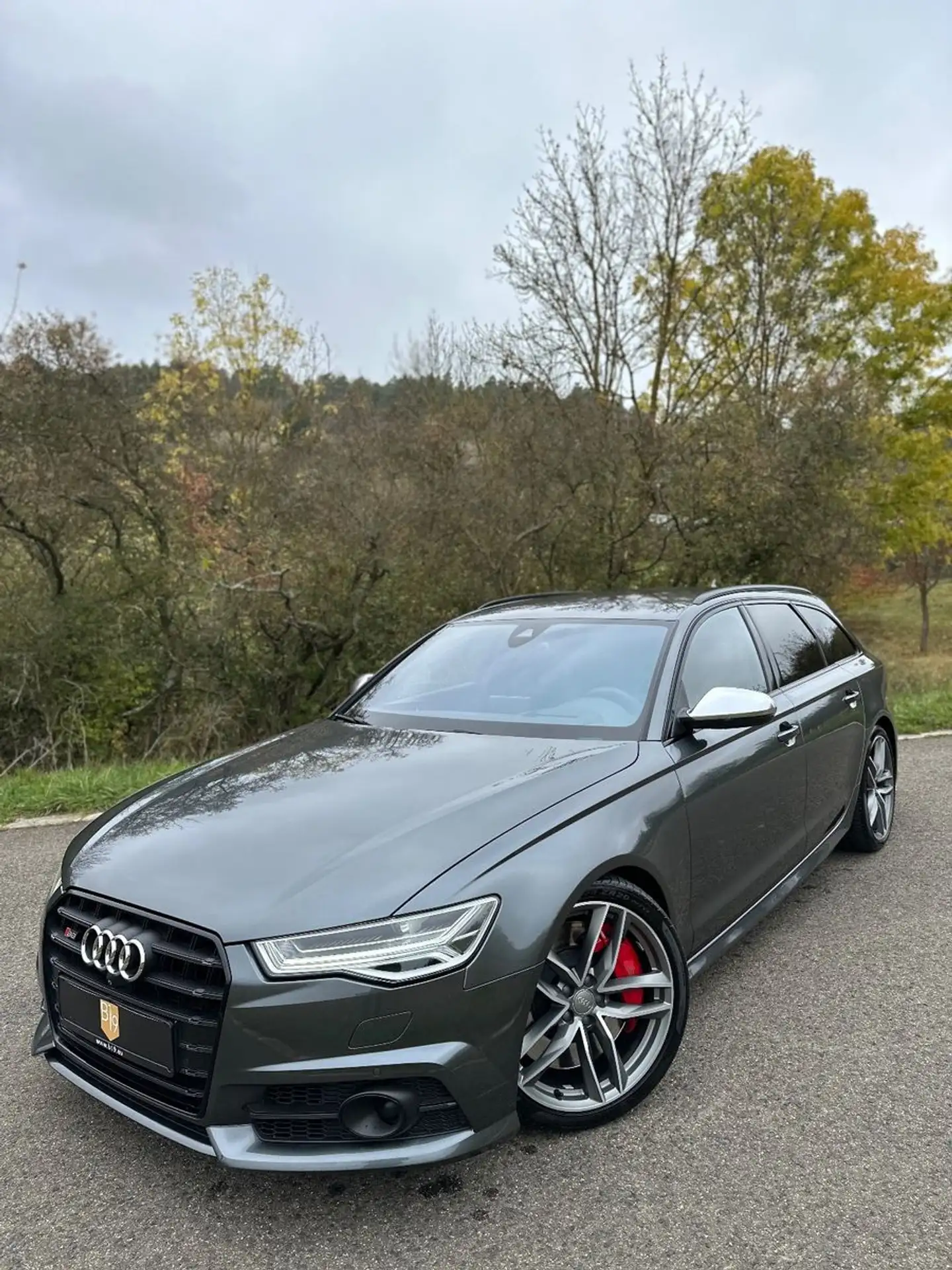 Audi - S6