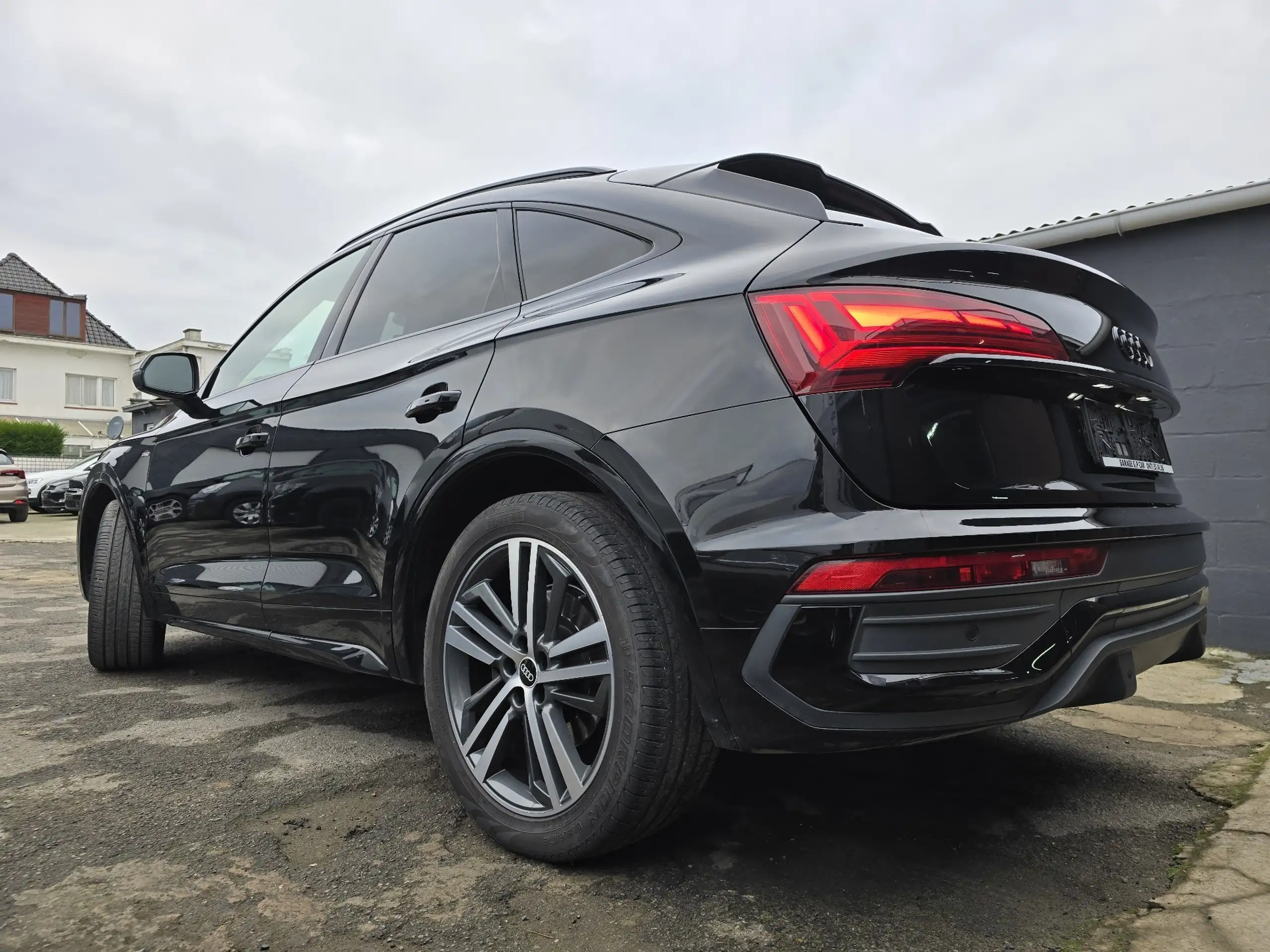 Audi - Q5