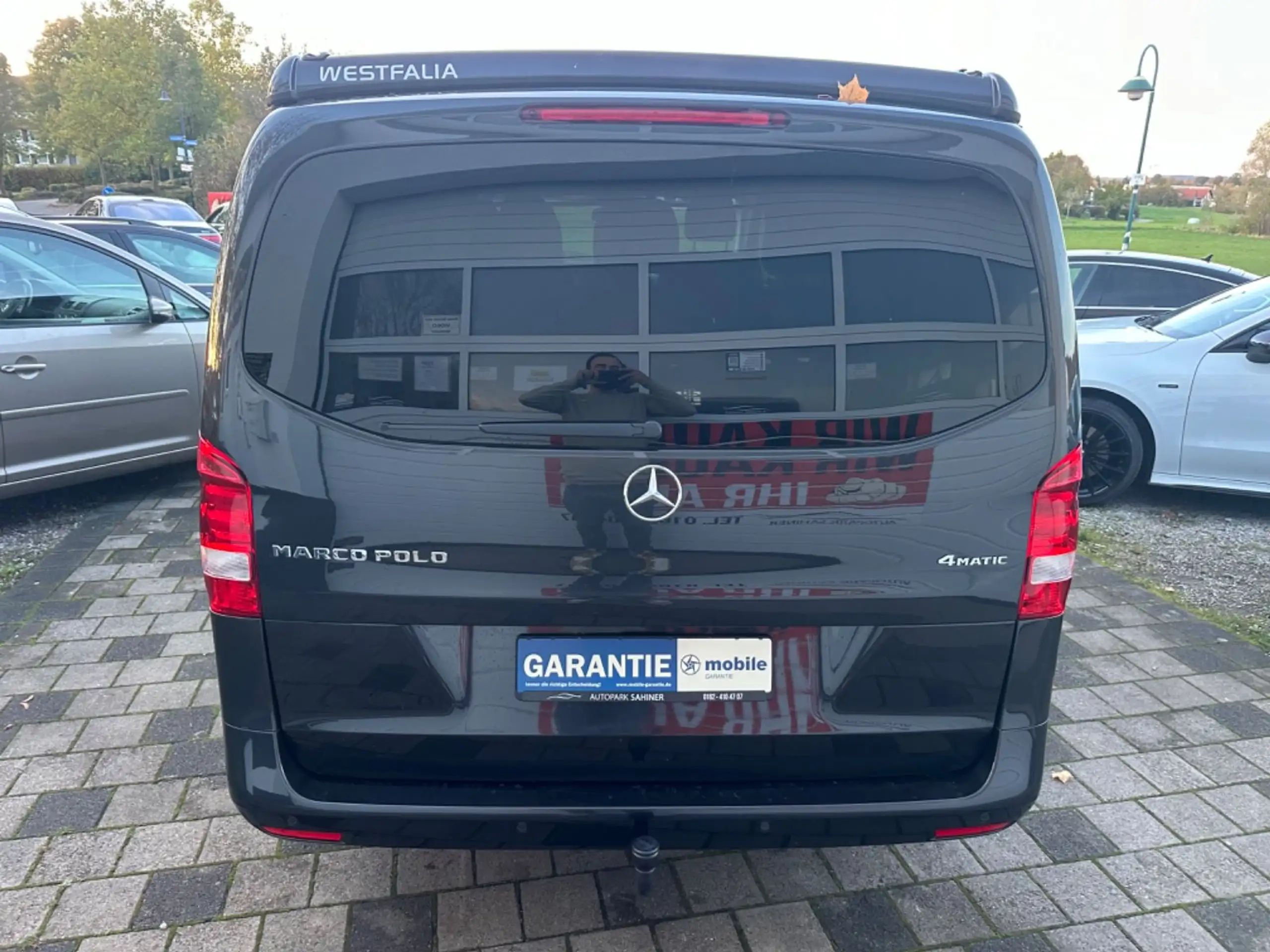 Mercedes-Benz - V 250