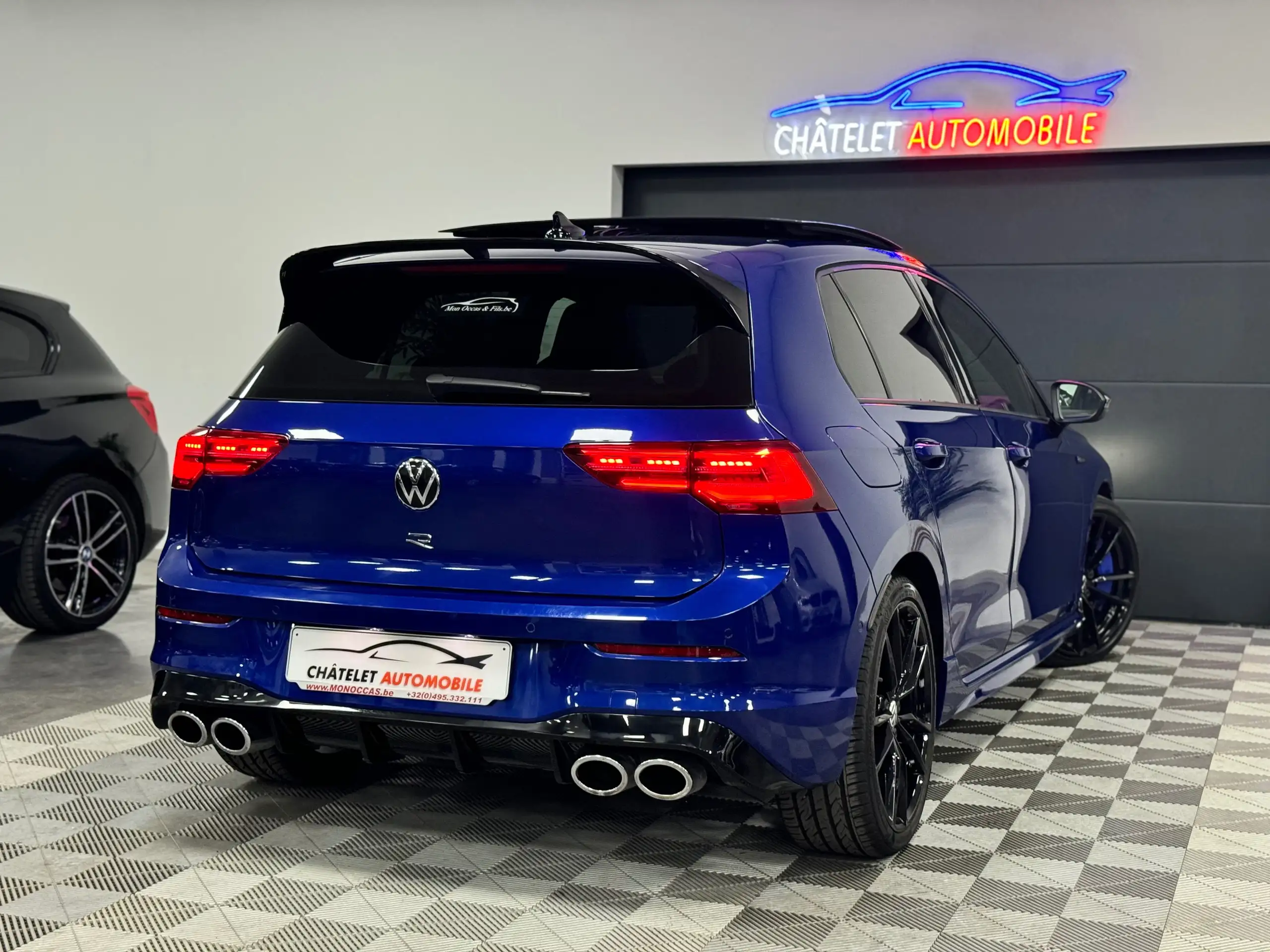 Volkswagen - Golf