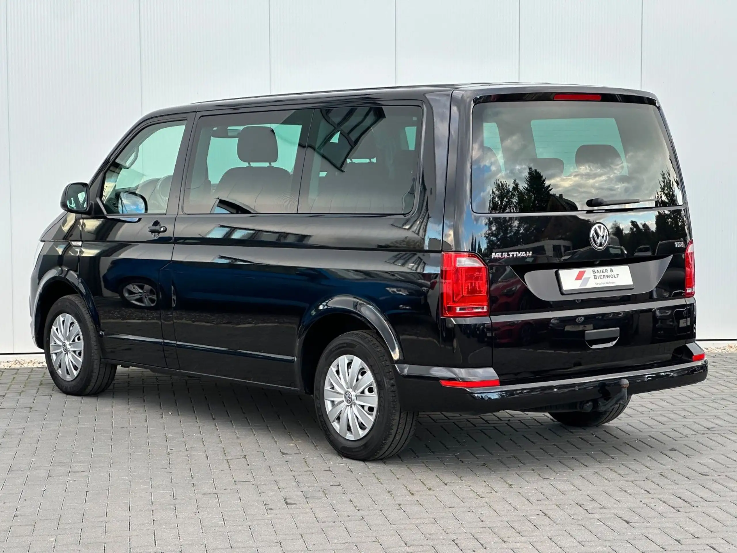 Volkswagen - T6 Multivan