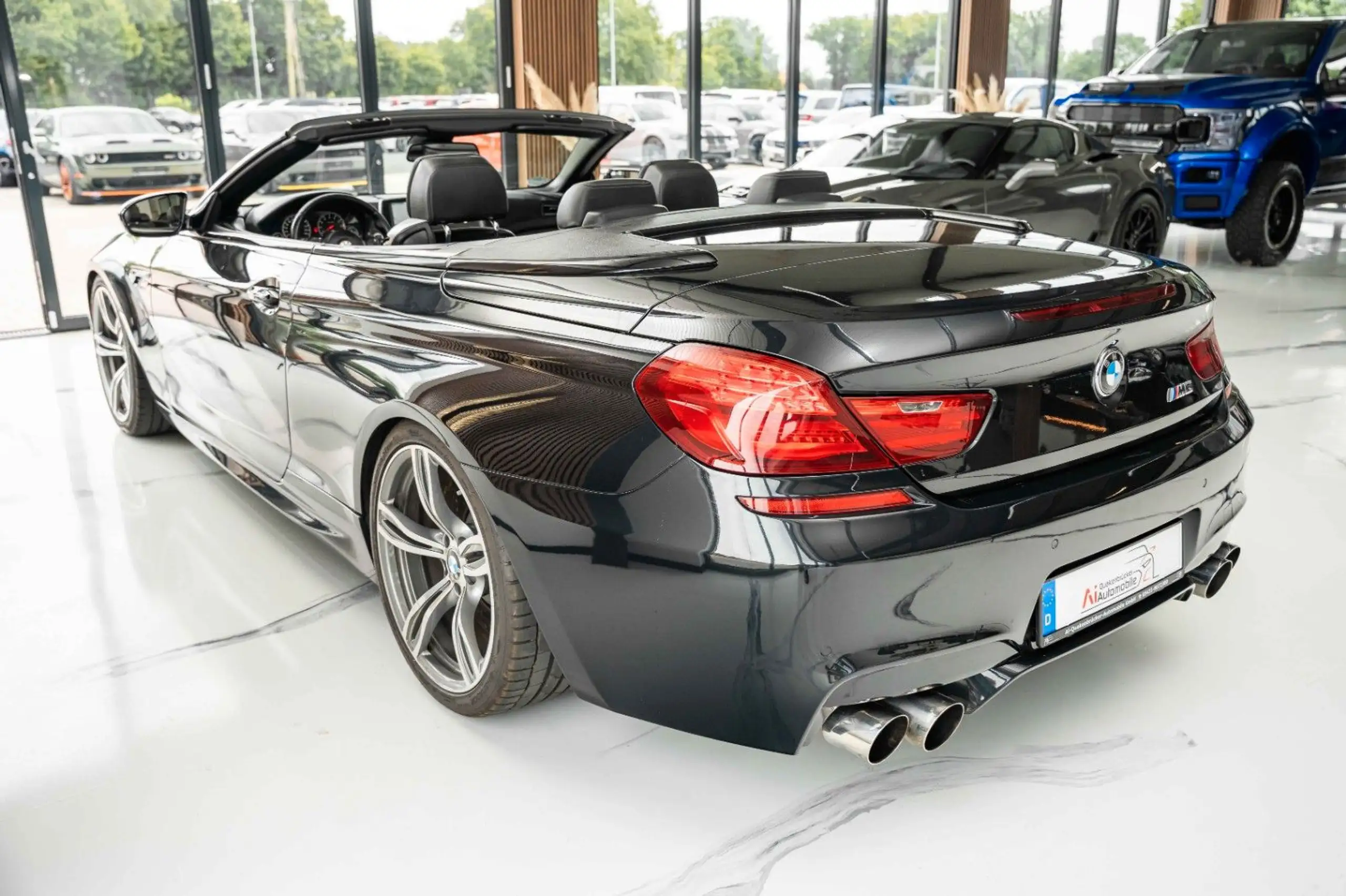 BMW - M6