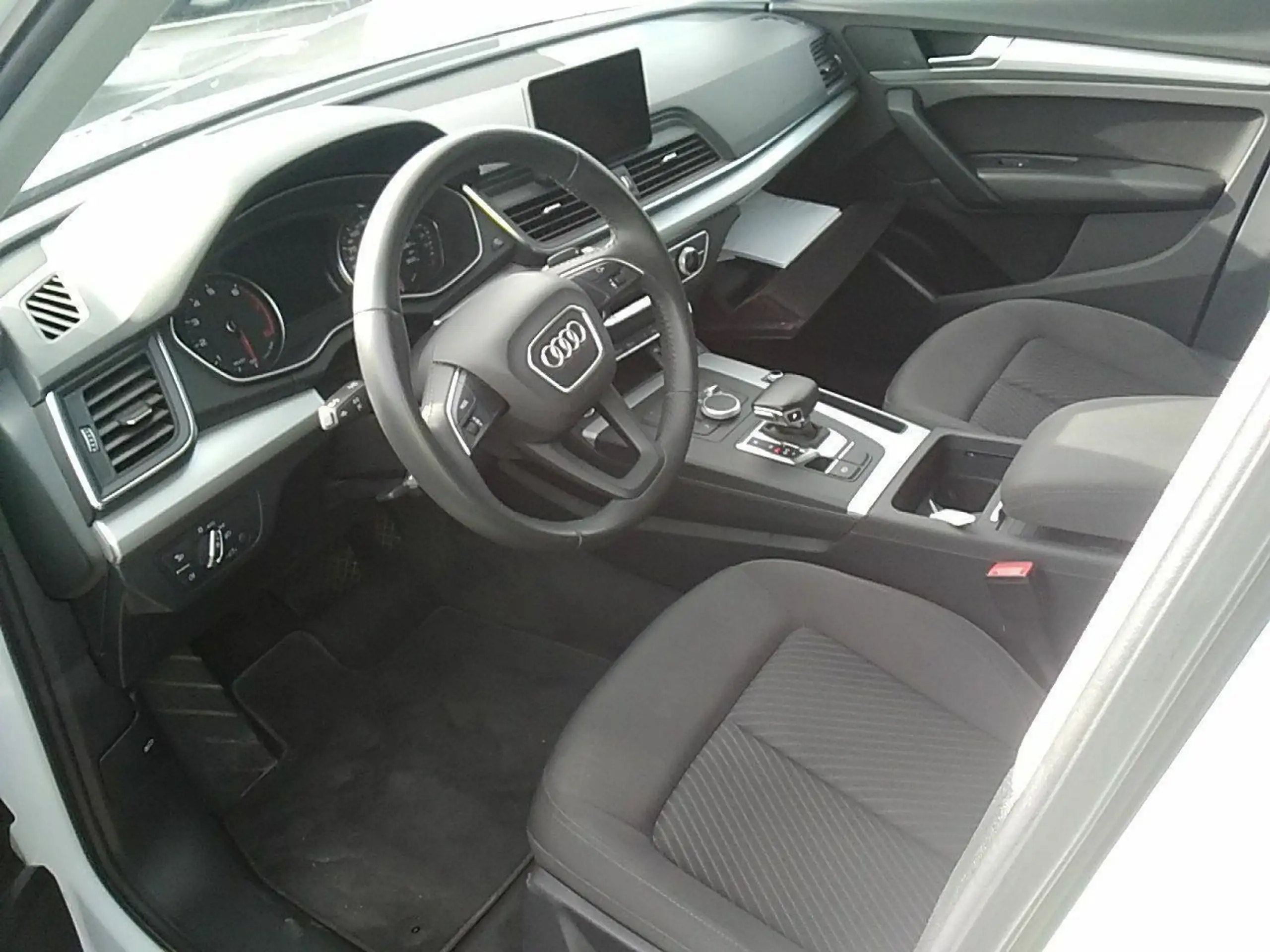 Audi - Q5