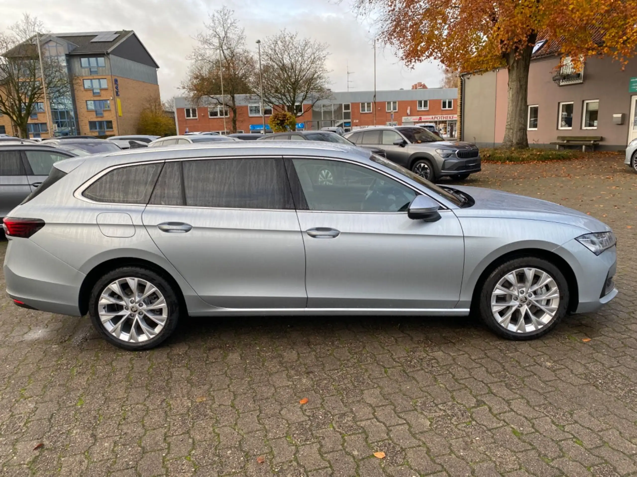 Skoda - Superb