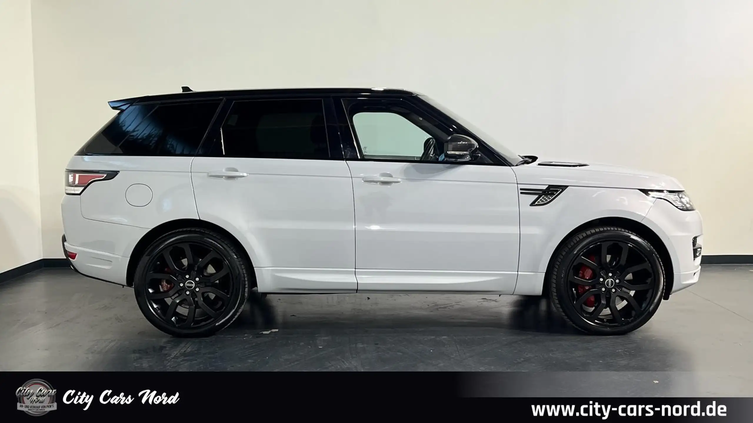 Land Rover - Range Rover Sport