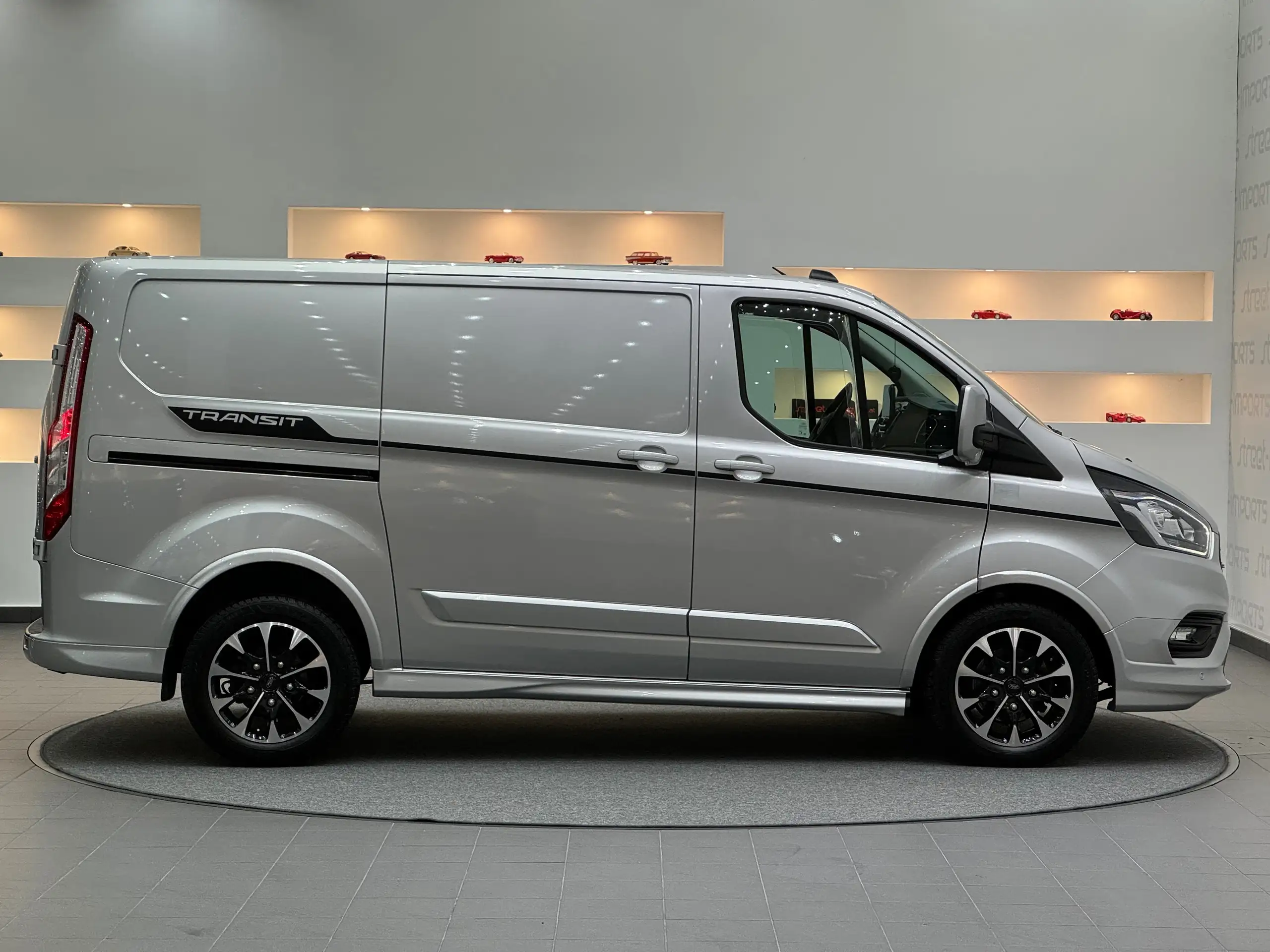 Ford - Transit Custom