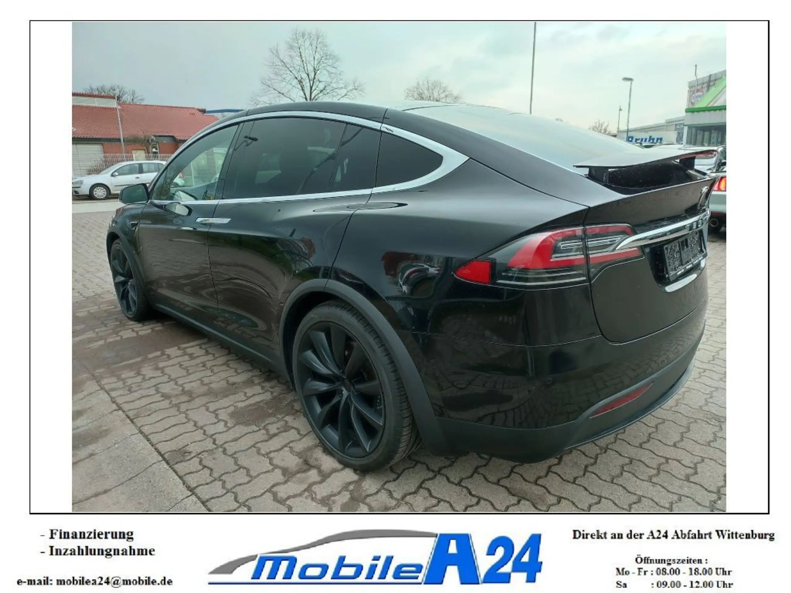 Tesla - Model X