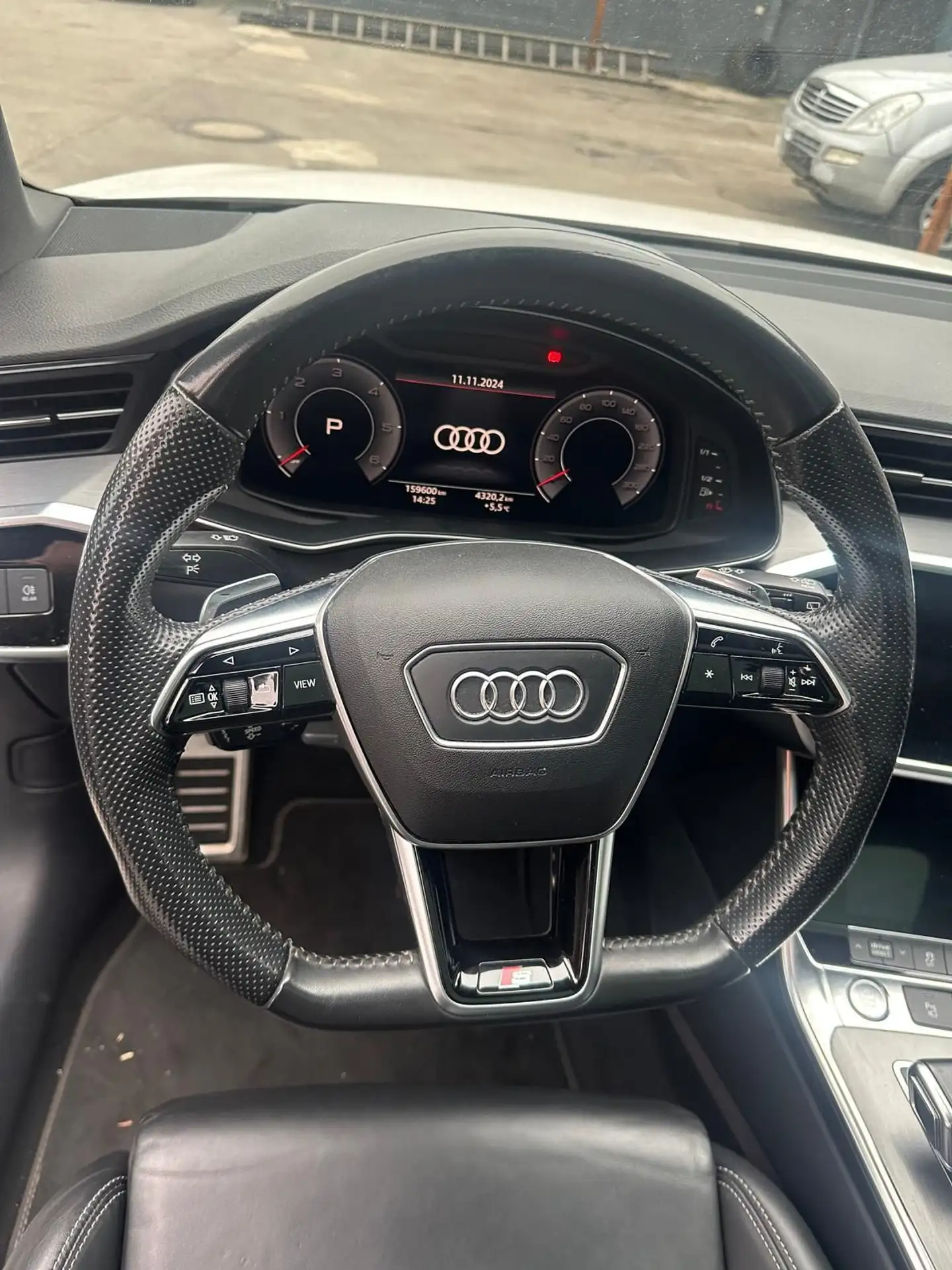 Audi - A6