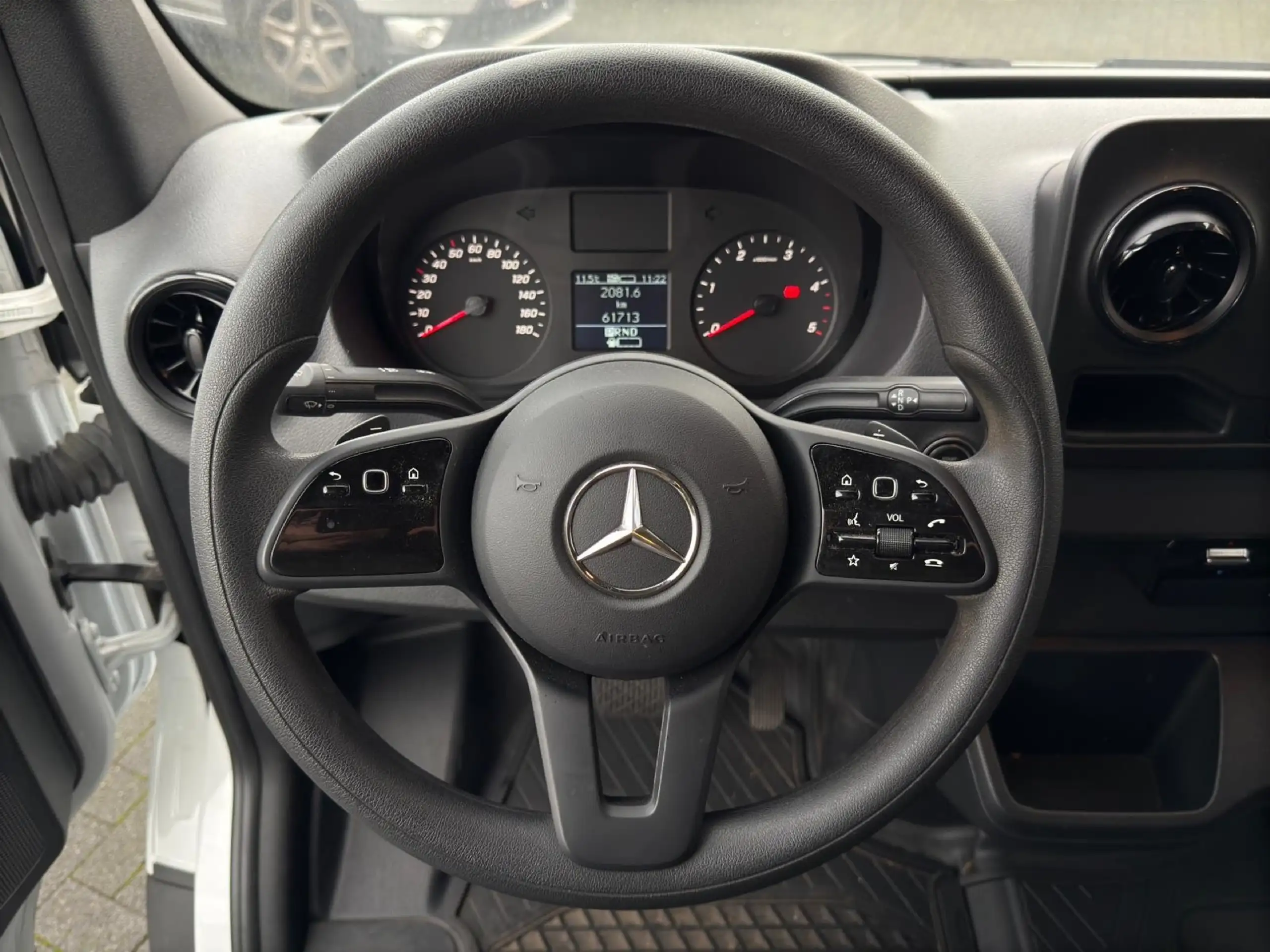 Mercedes-Benz - Sprinter