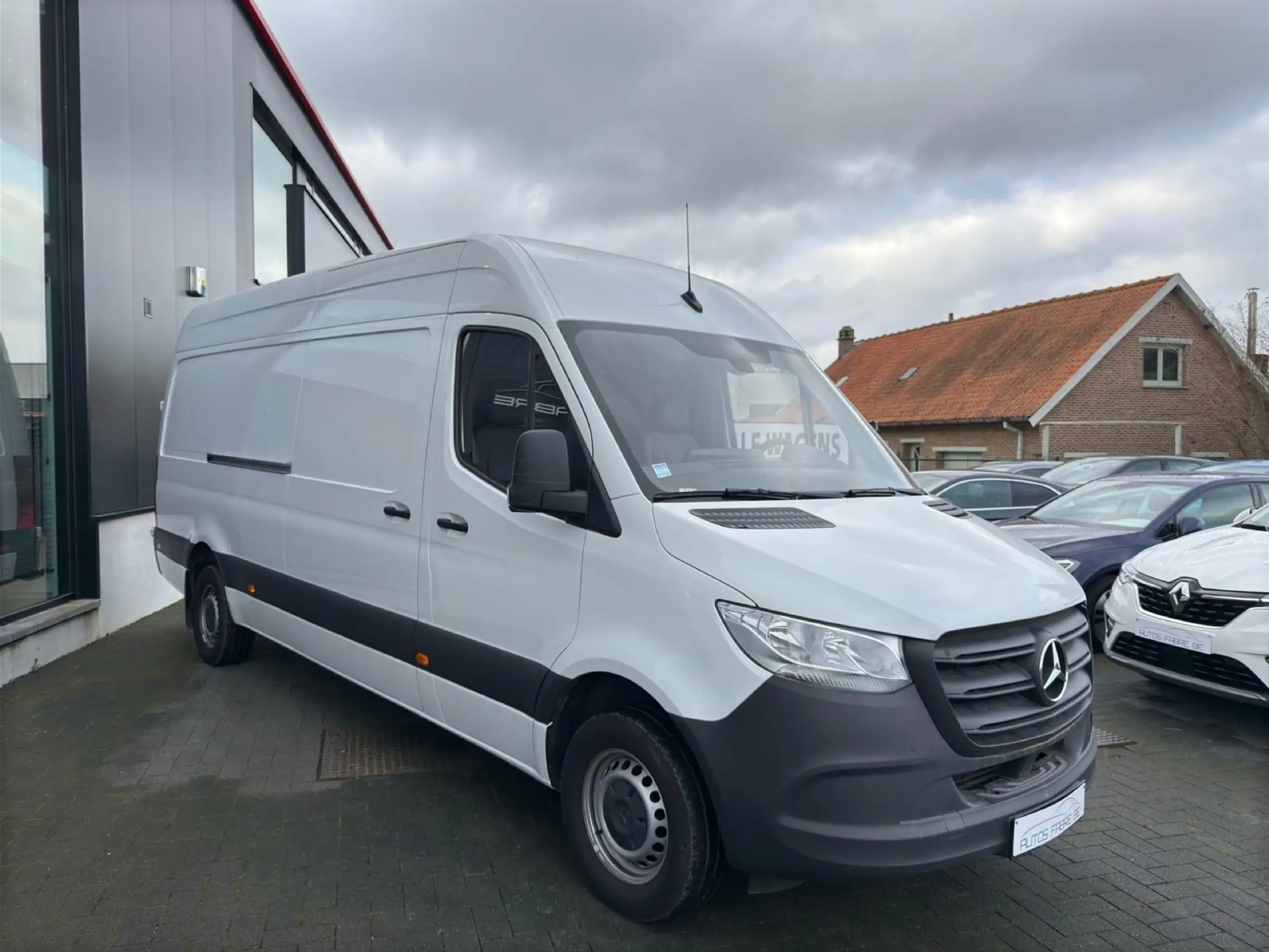 Mercedes-Benz - Sprinter