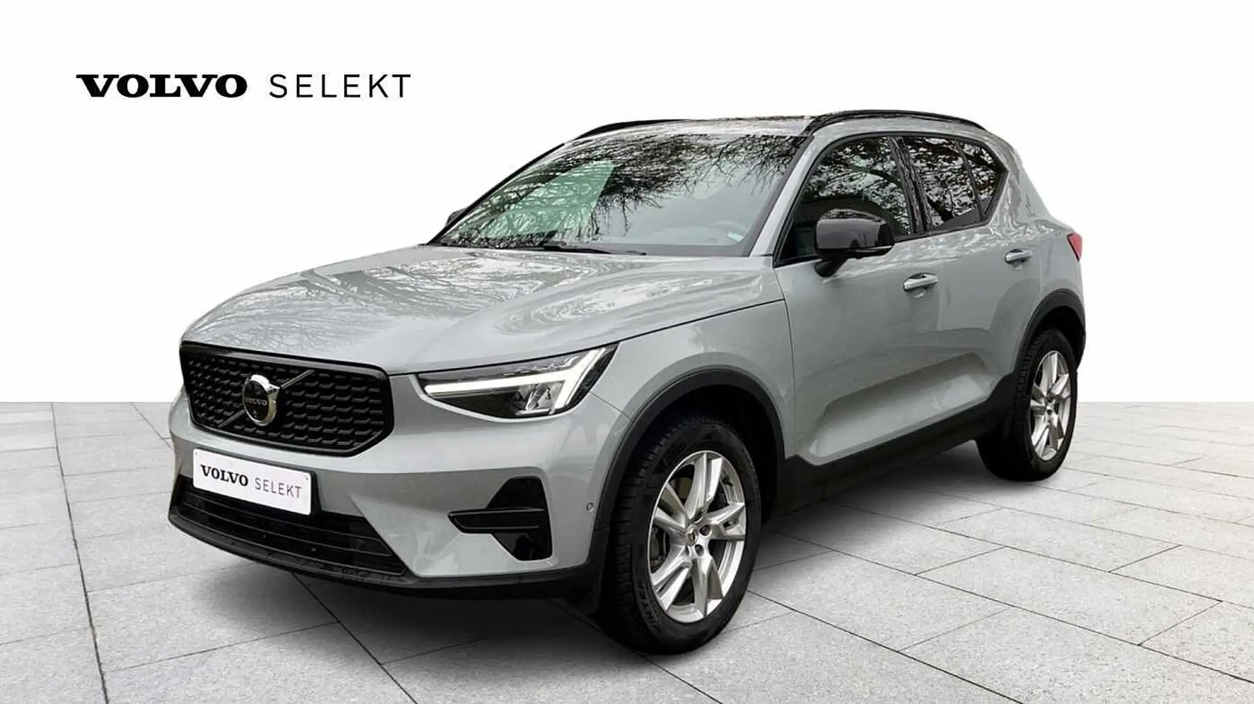 Volvo - XC40