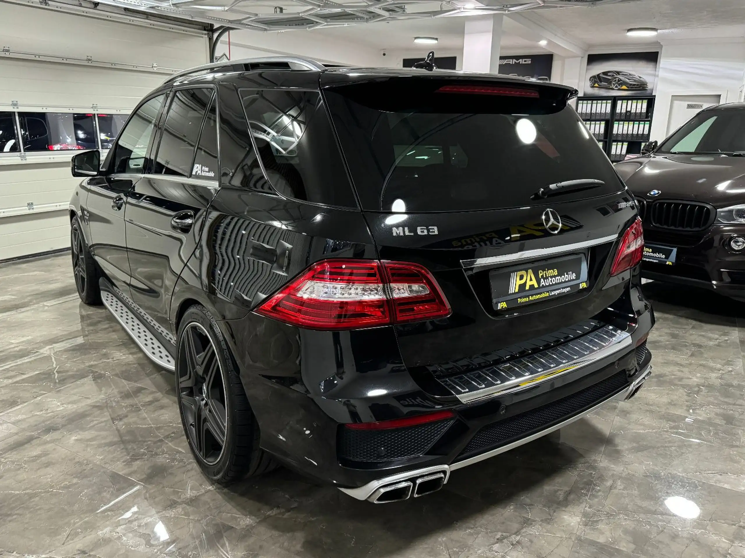 Mercedes-Benz - ML 63 AMG