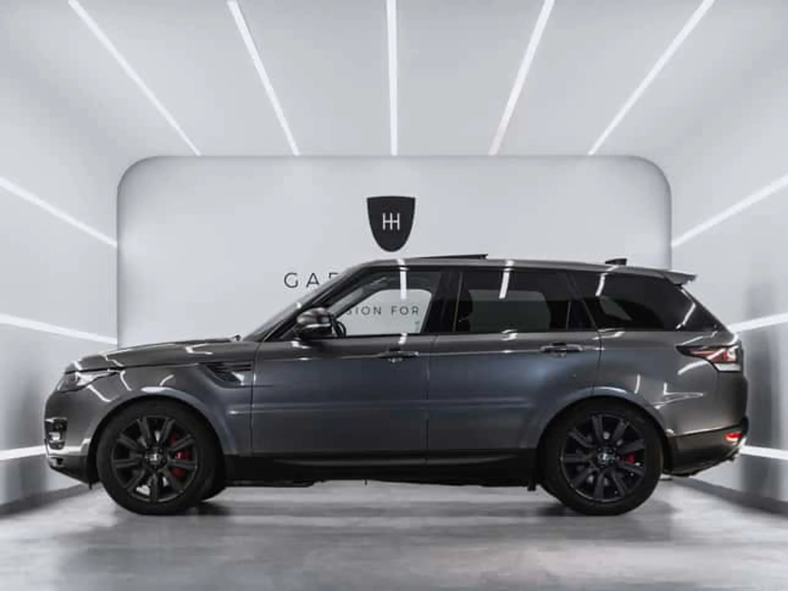 Land Rover - Range Rover Sport