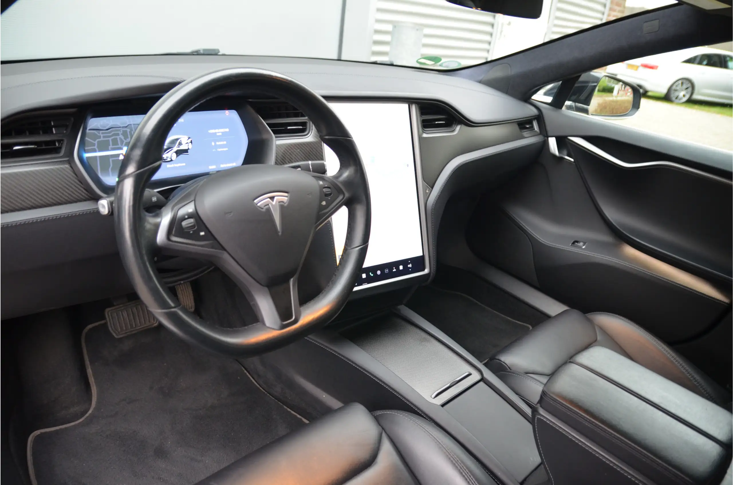 Tesla - Model S