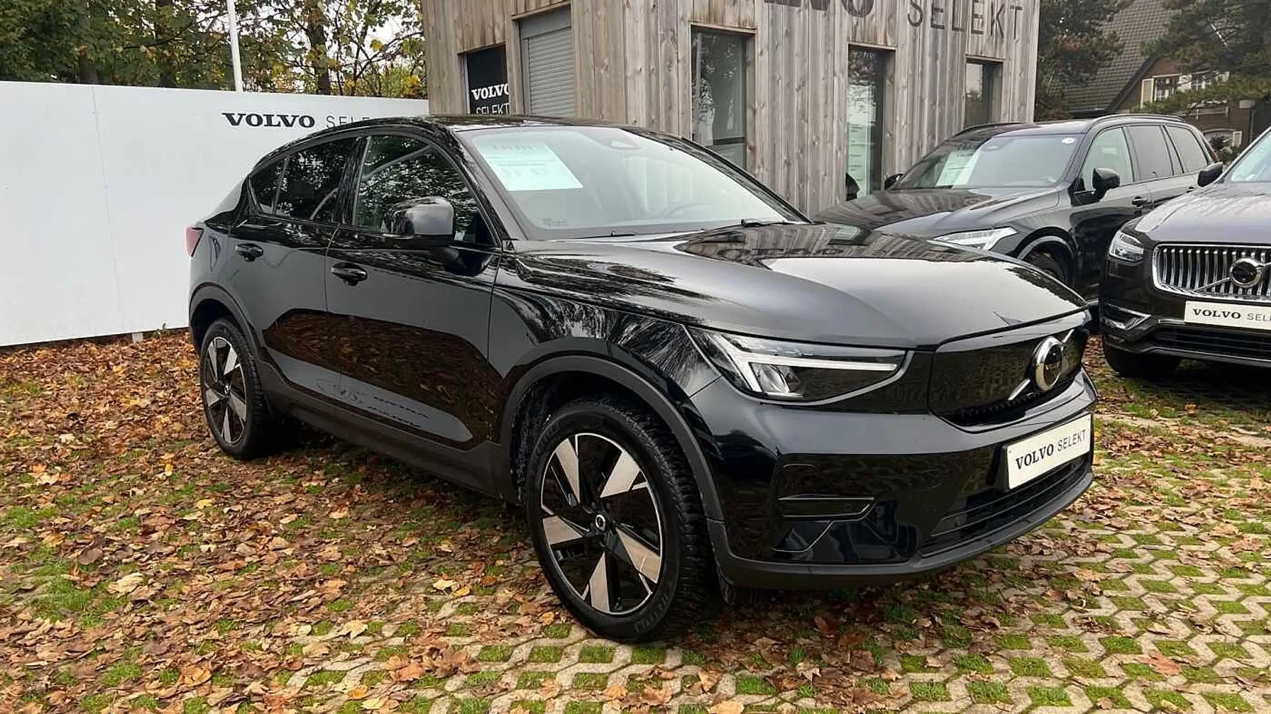 Volvo - C40