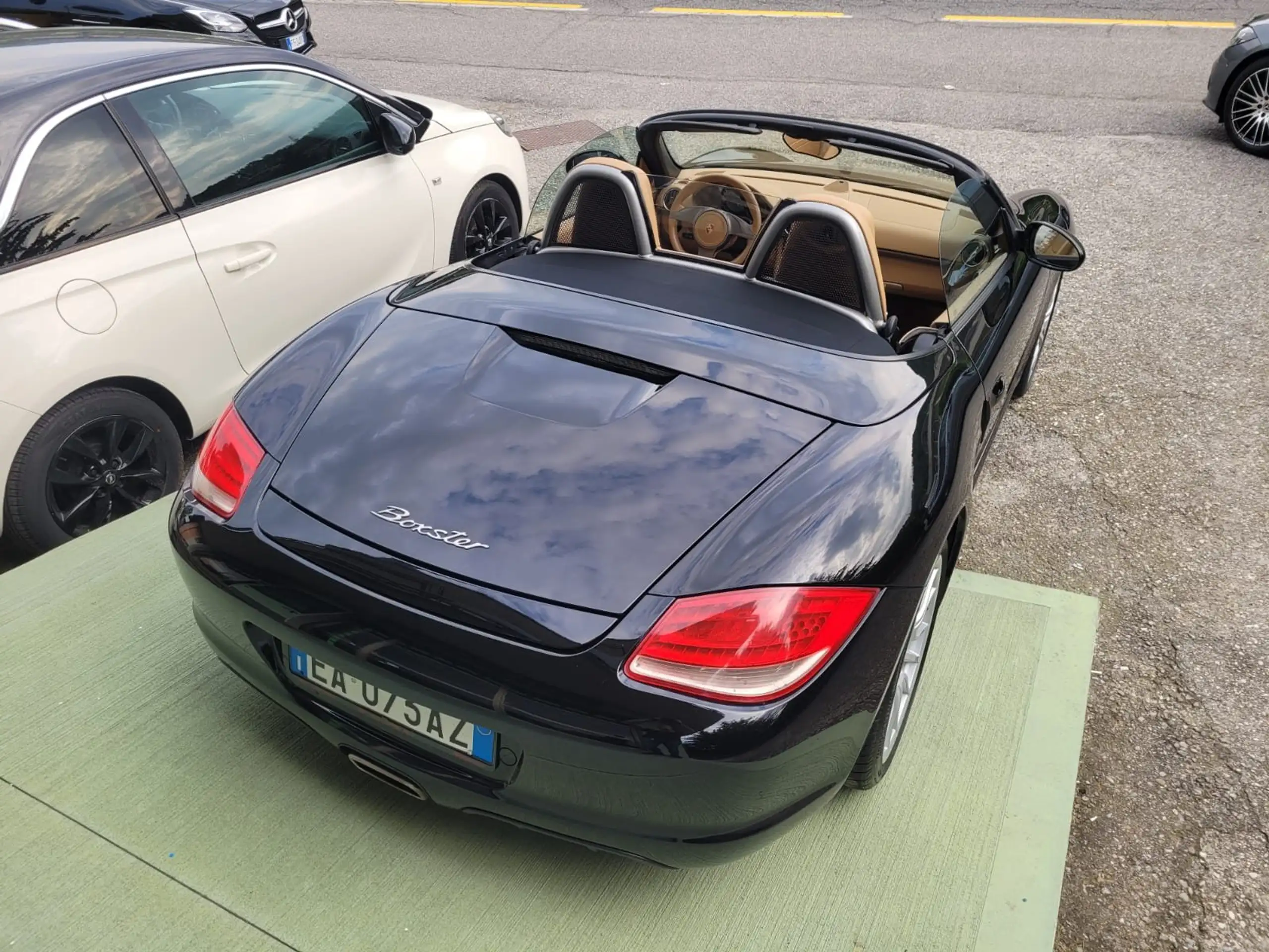 Porsche - Boxster