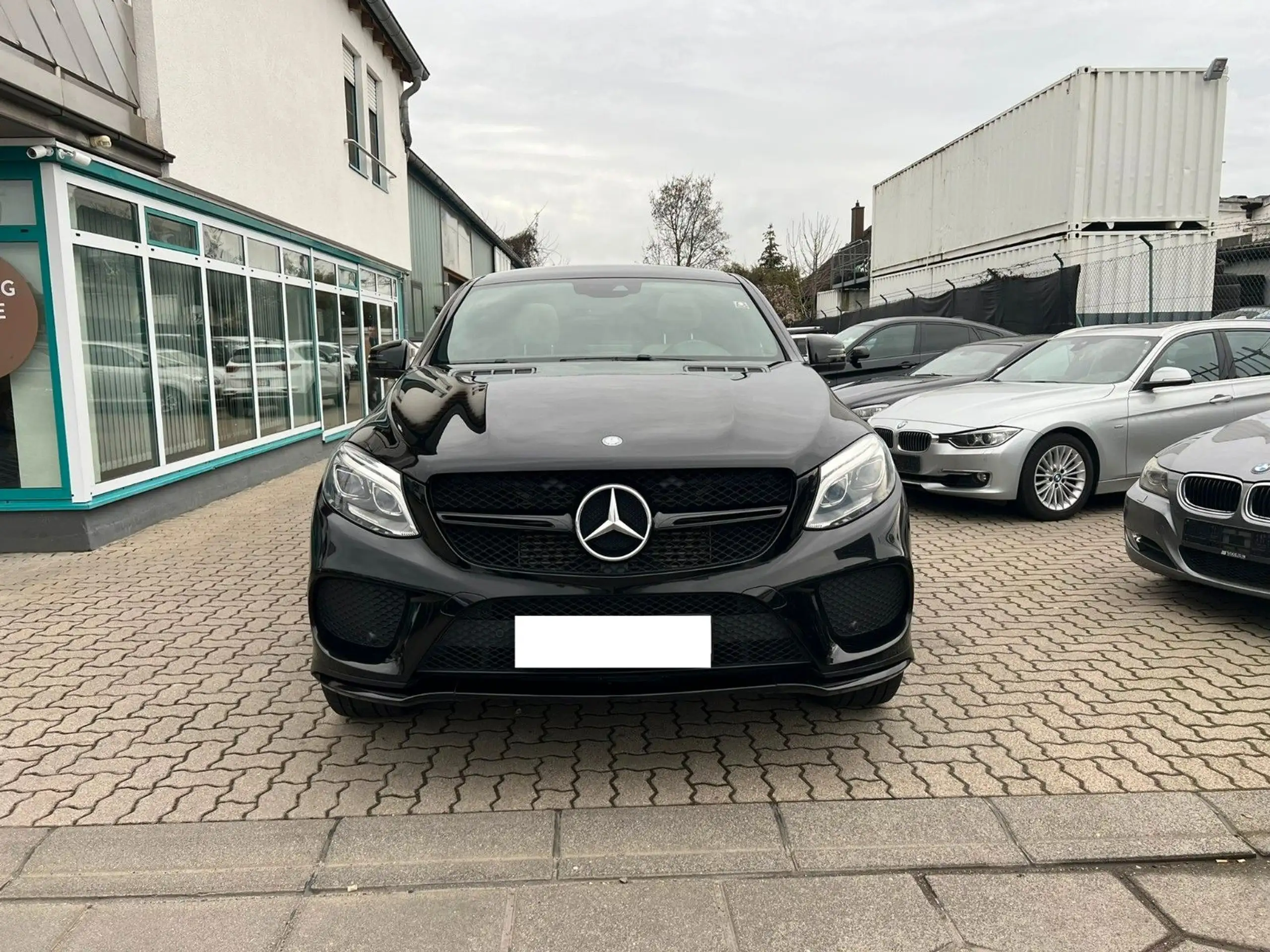 Mercedes-Benz - GLE 350