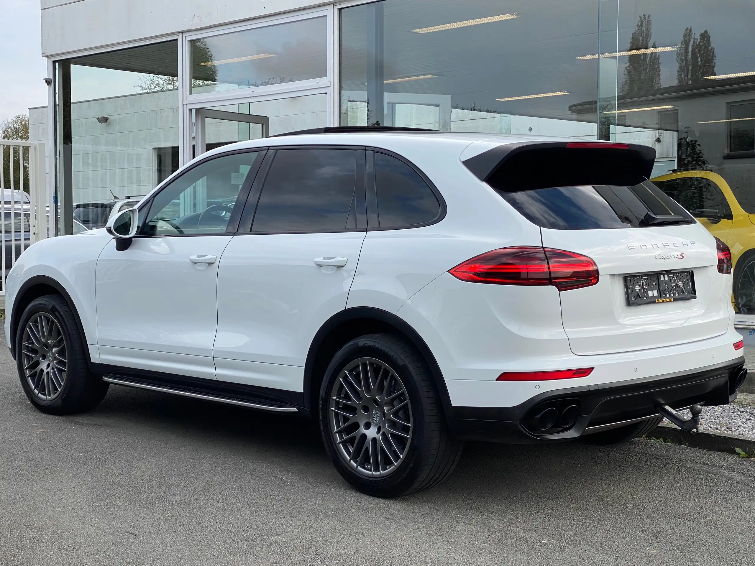 Porsche - Cayenne