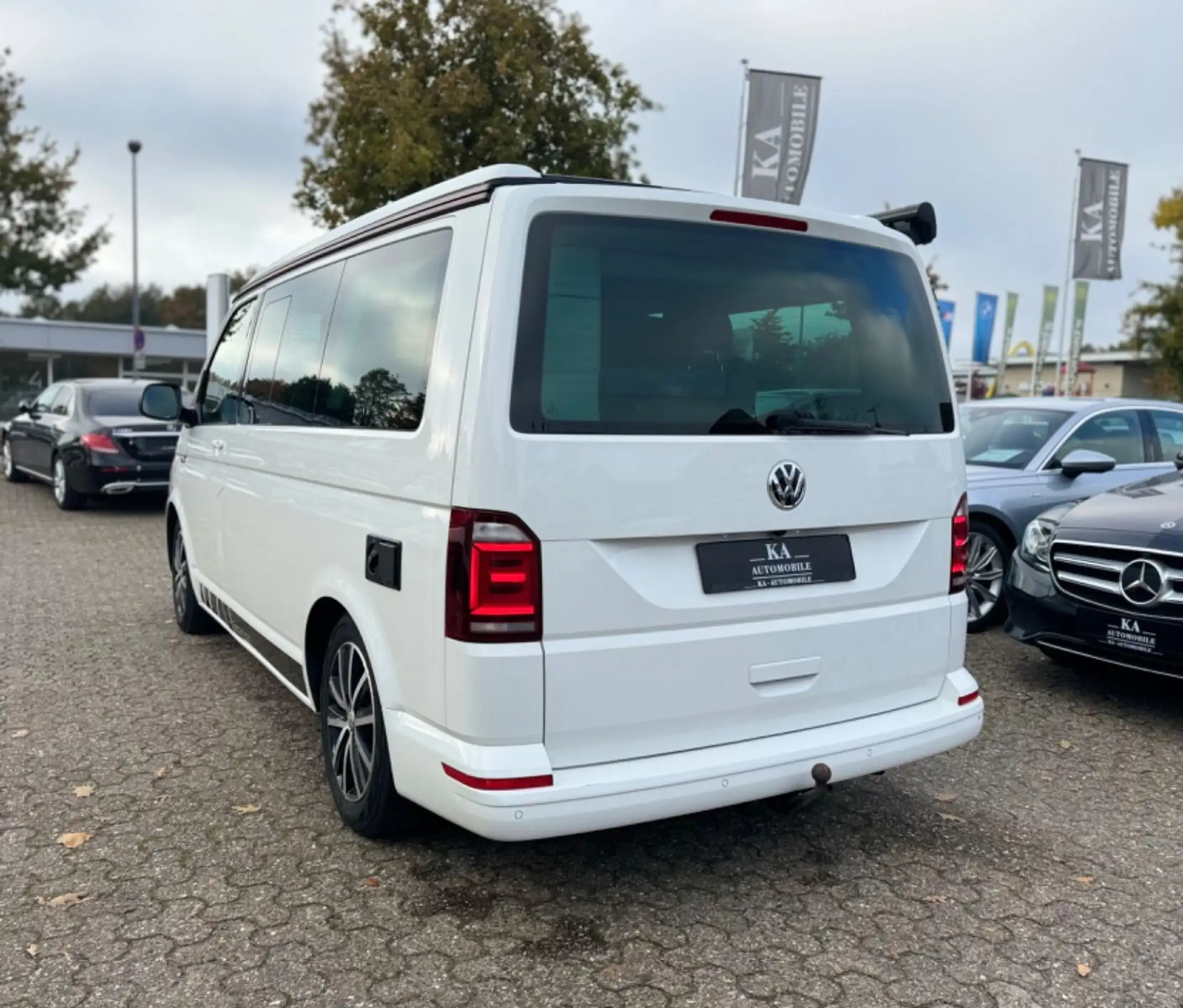 Volkswagen - T6 California