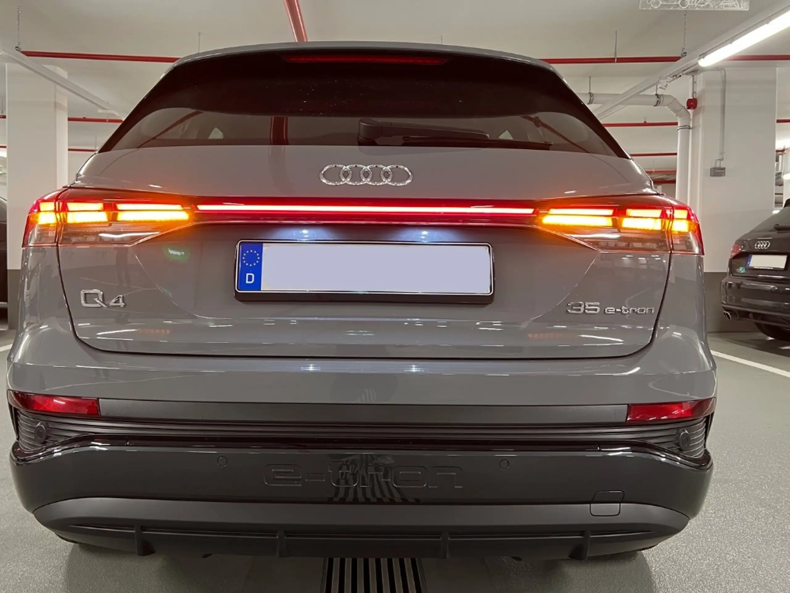 Audi - Q4 e-tron