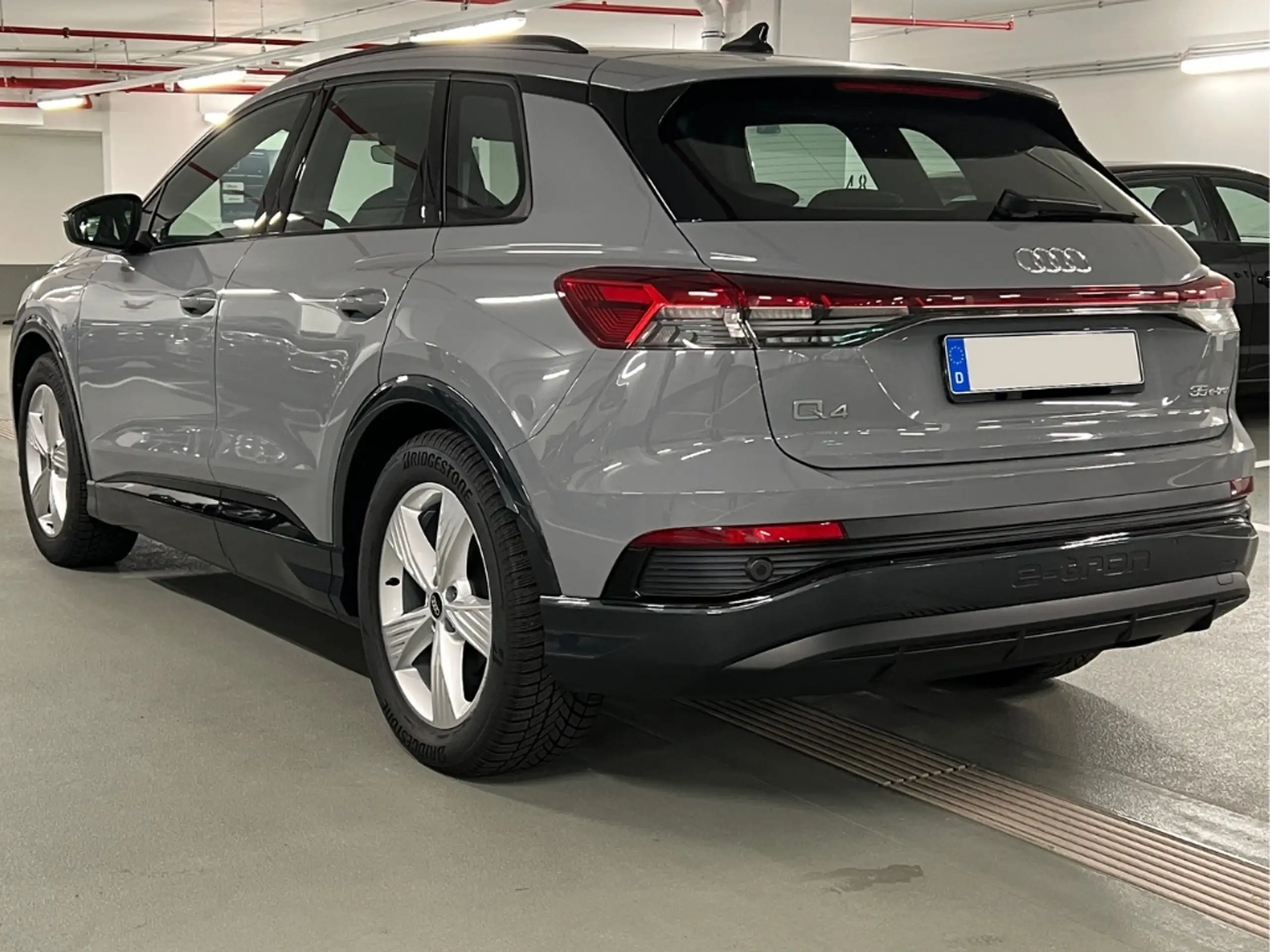 Audi - Q4 e-tron