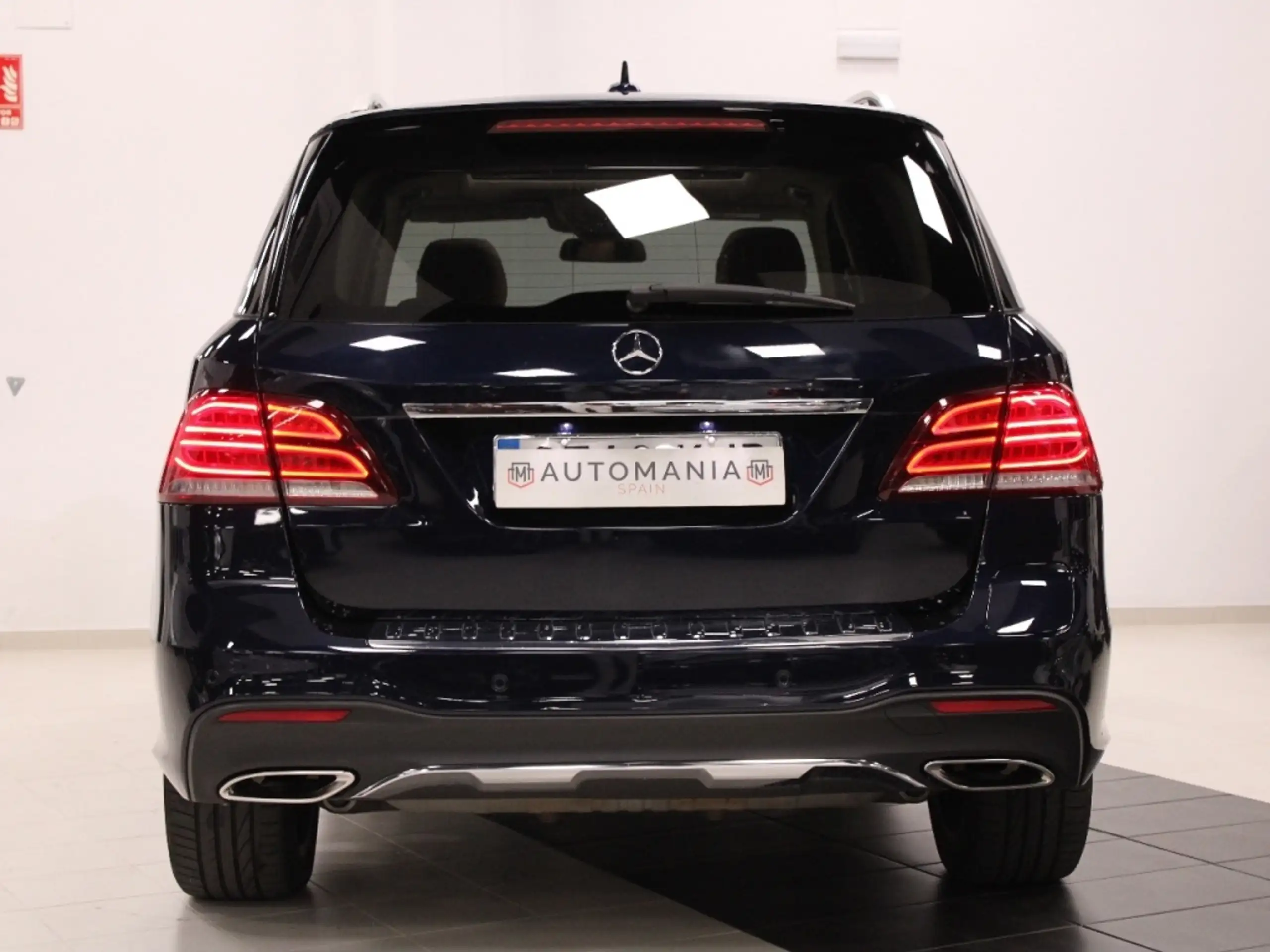 Mercedes-Benz - GLE 500