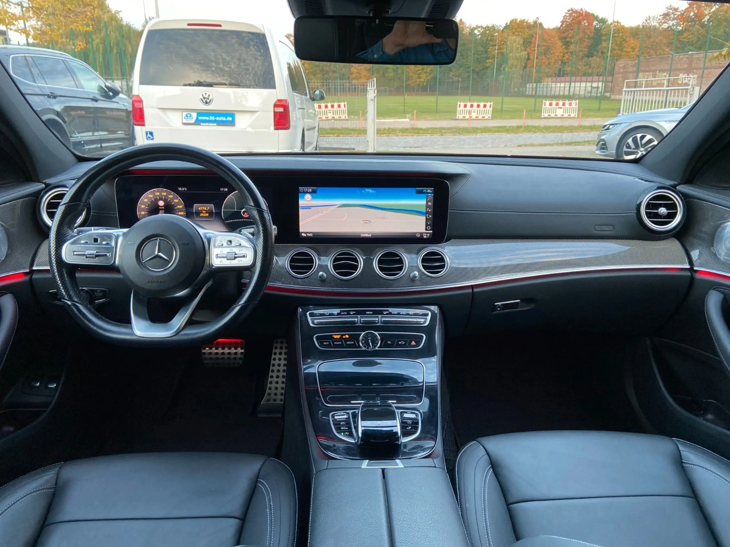 Mercedes-Benz - E 400