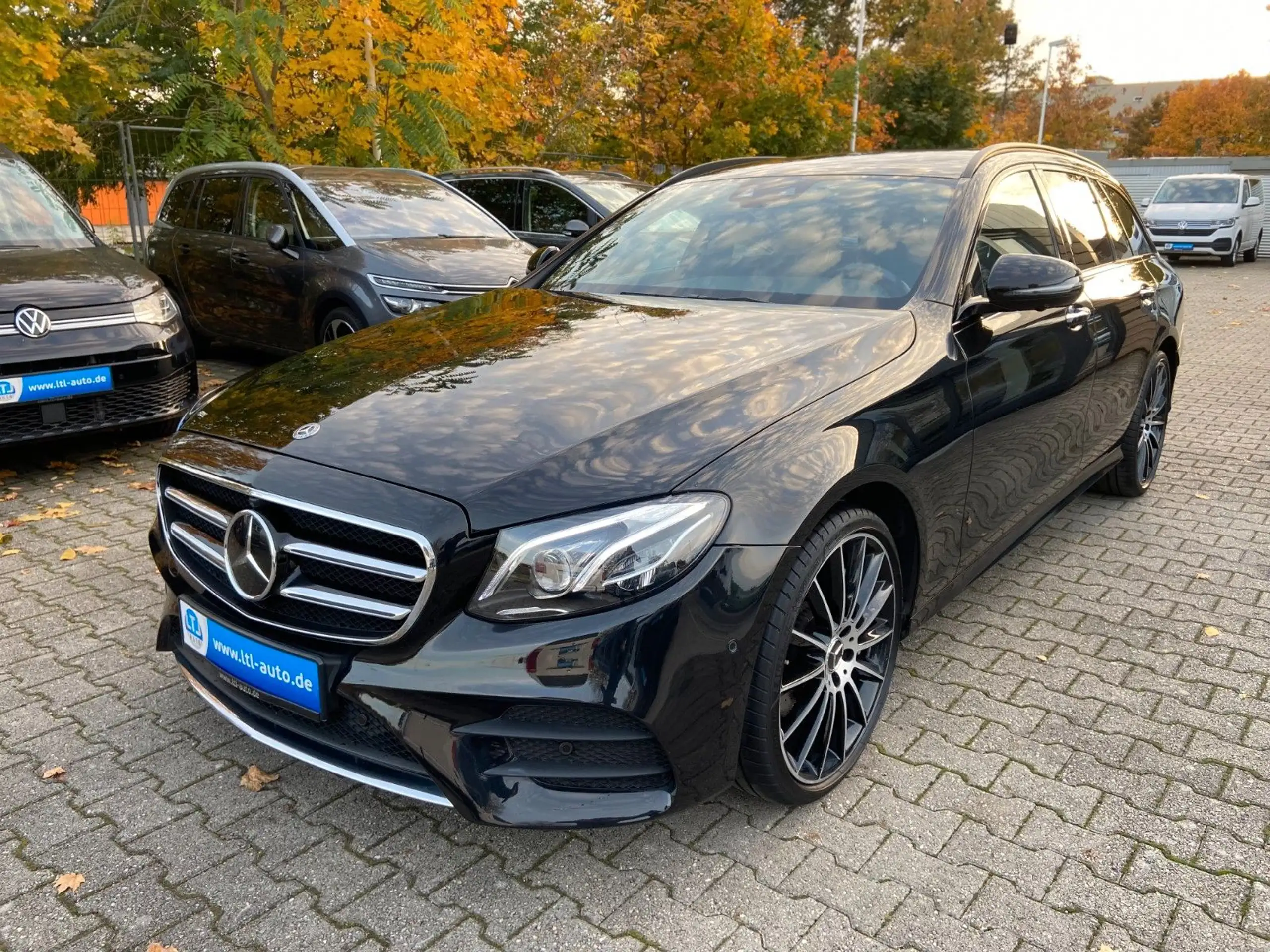 Mercedes-Benz - E 400