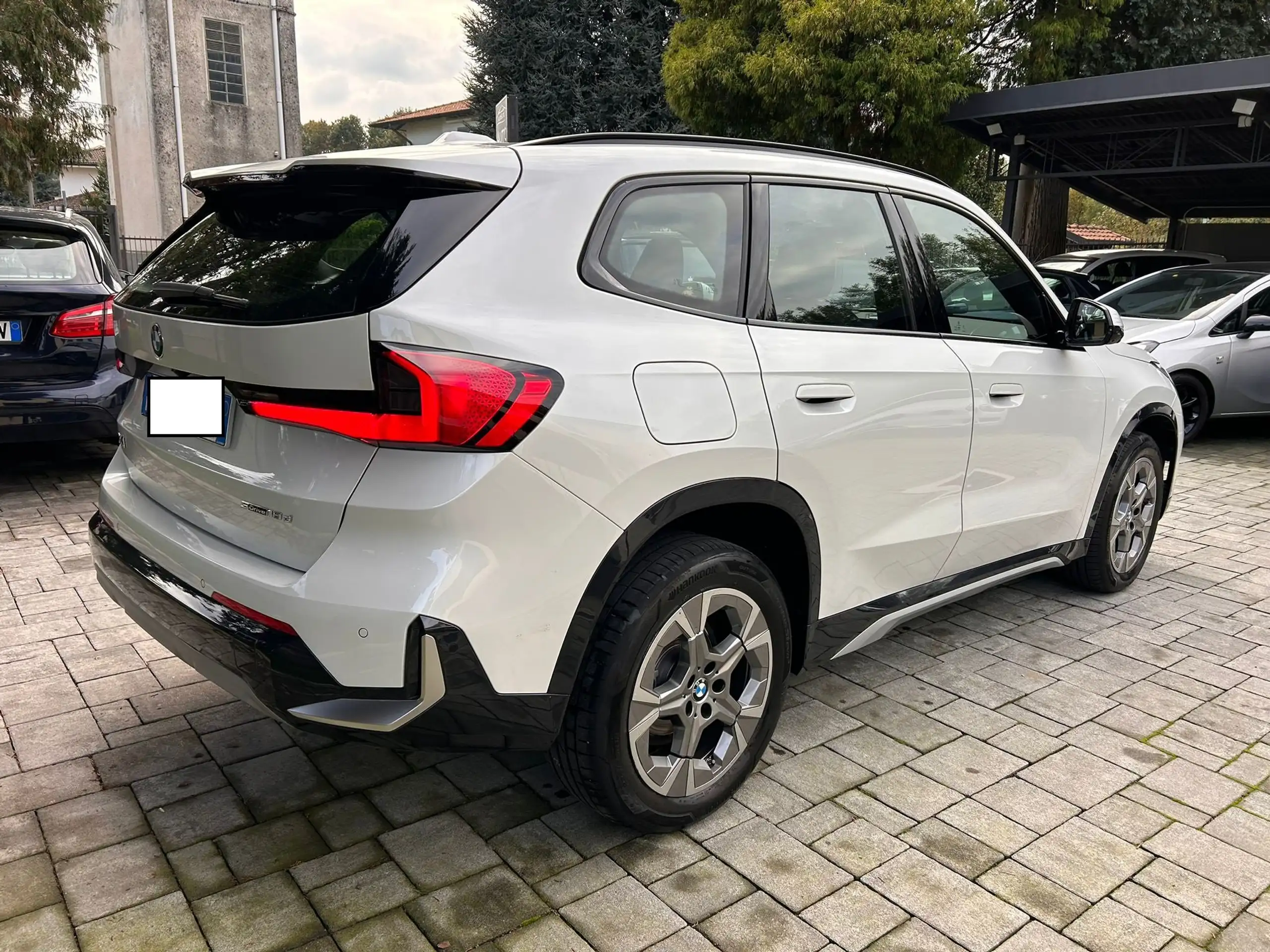 BMW - X1