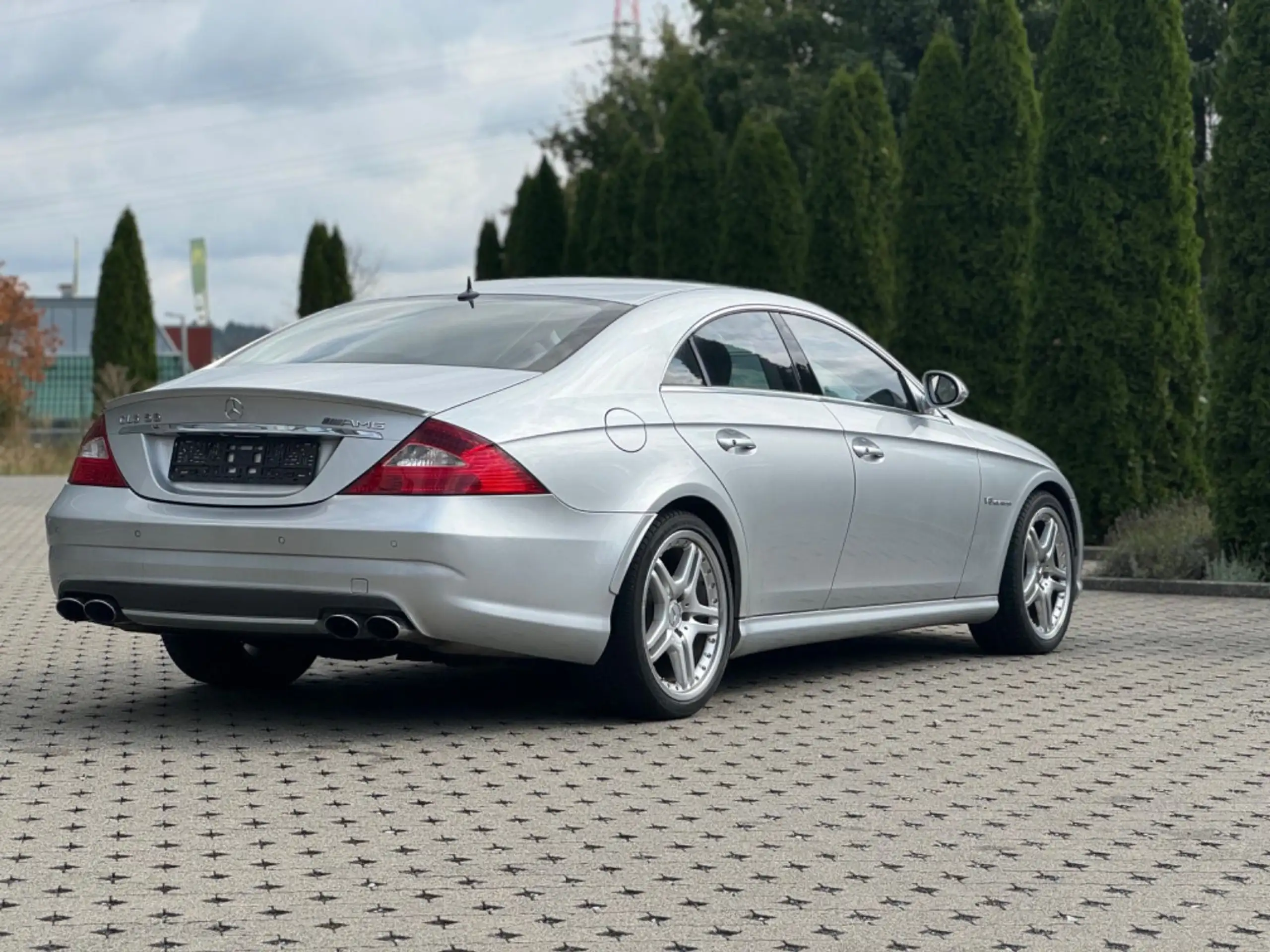 Mercedes-Benz - CLS 55 AMG