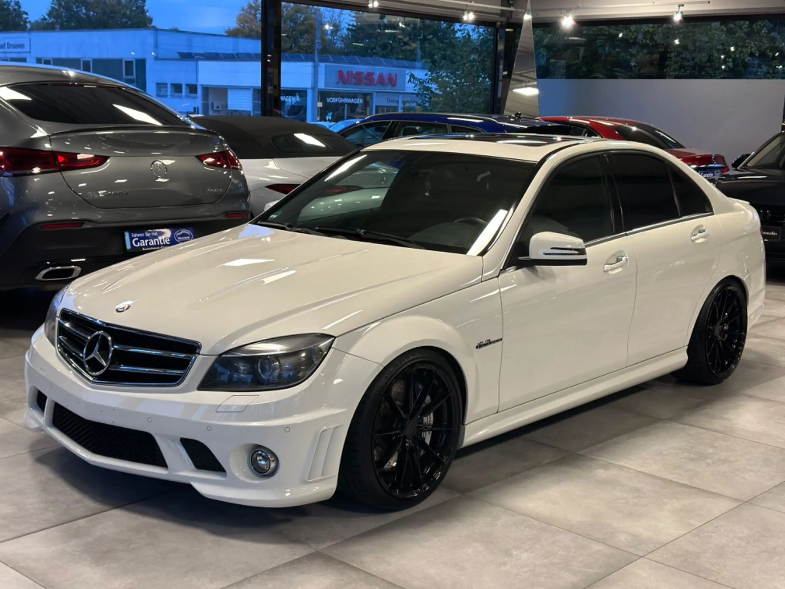 Mercedes-Benz - C 63 AMG