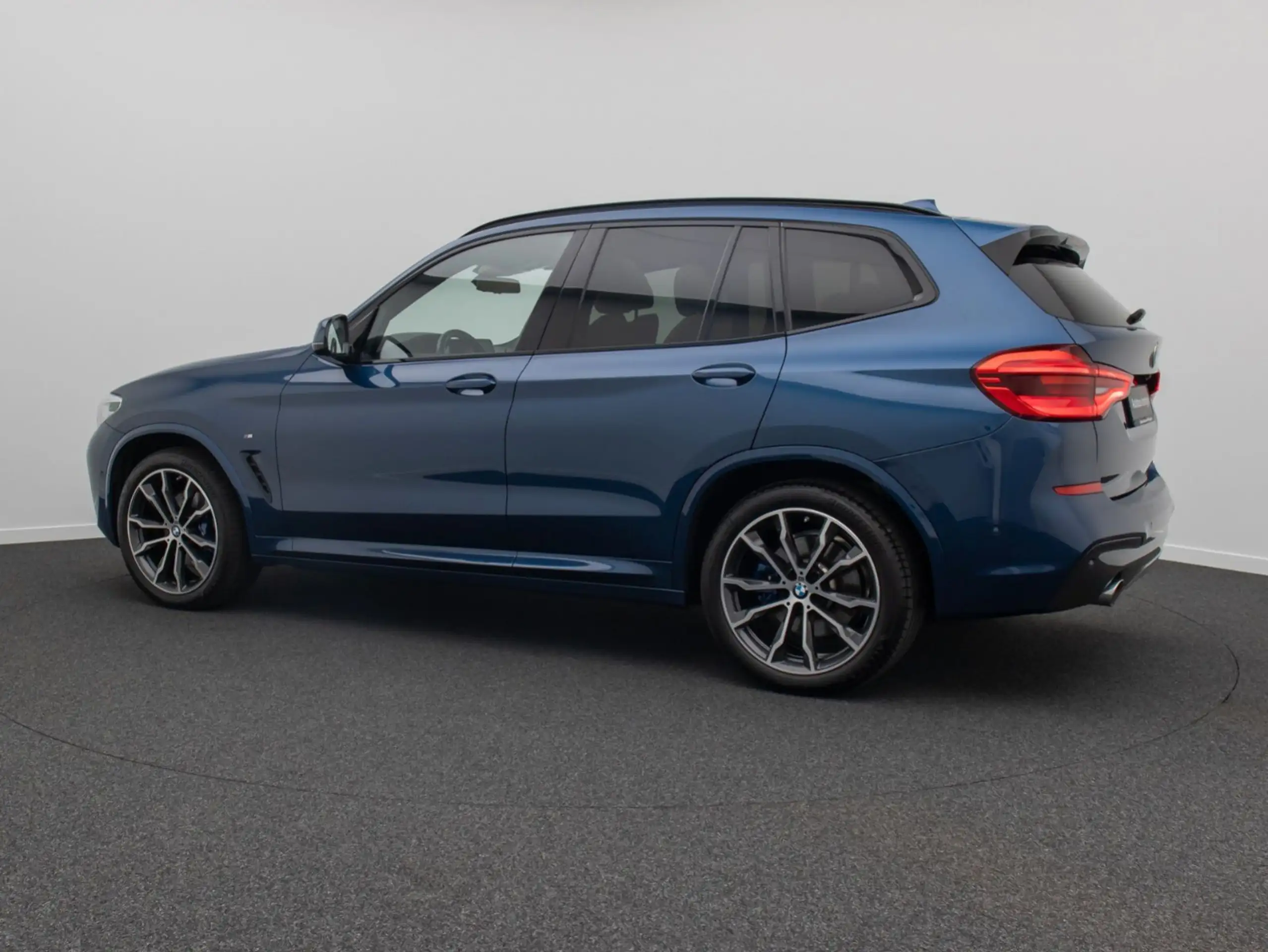 BMW - X3