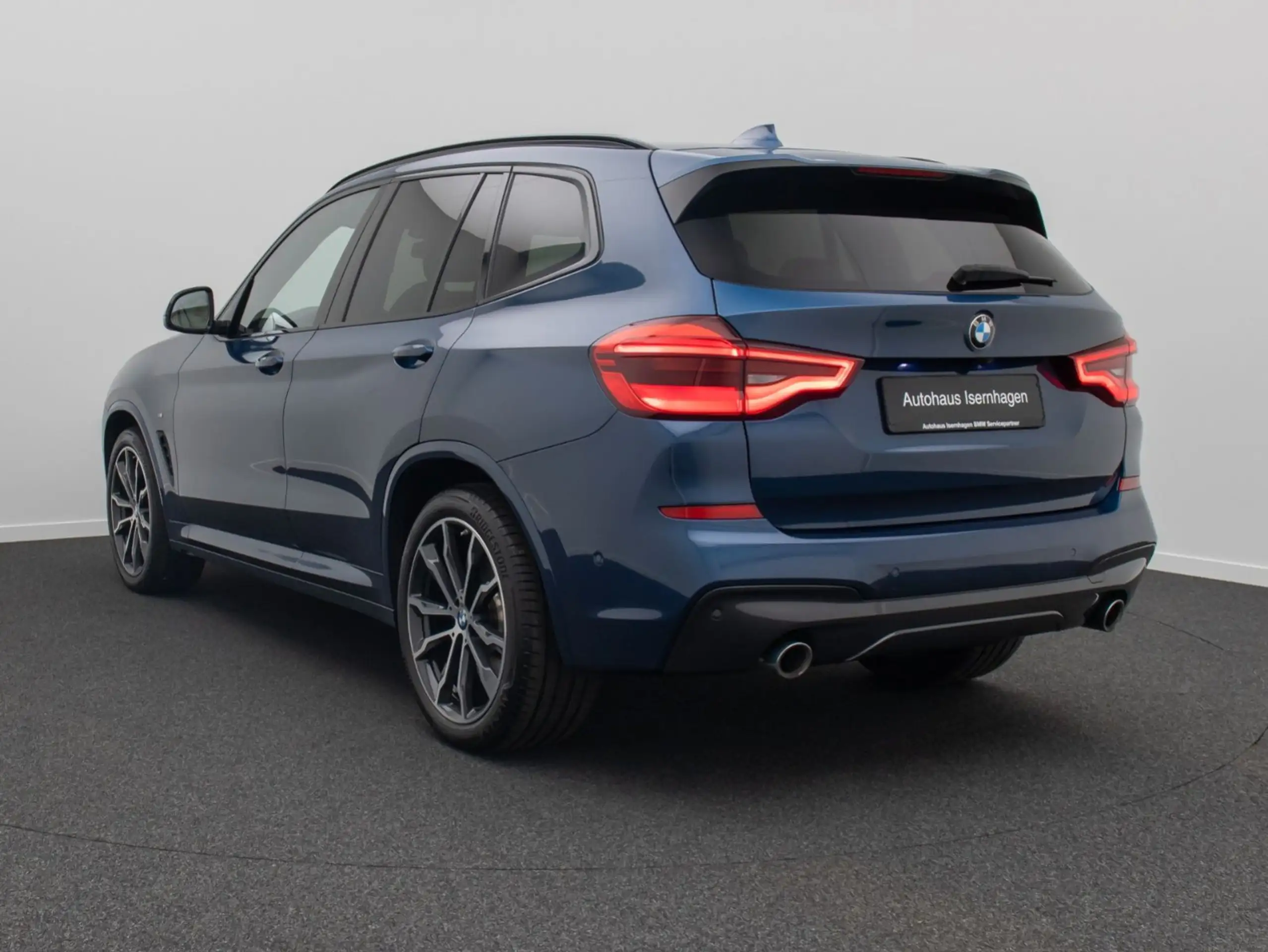 BMW - X3