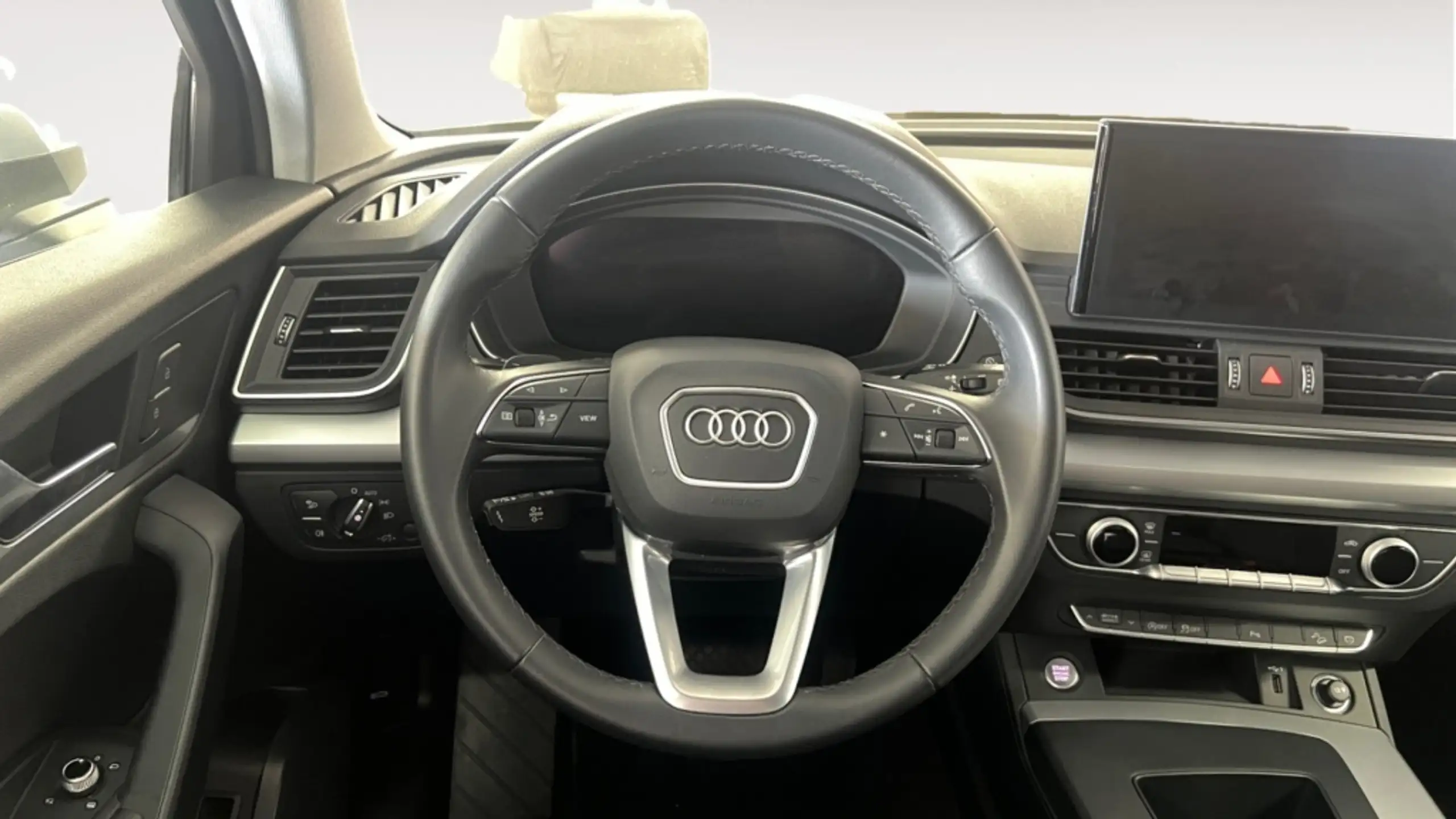 Audi - Q5