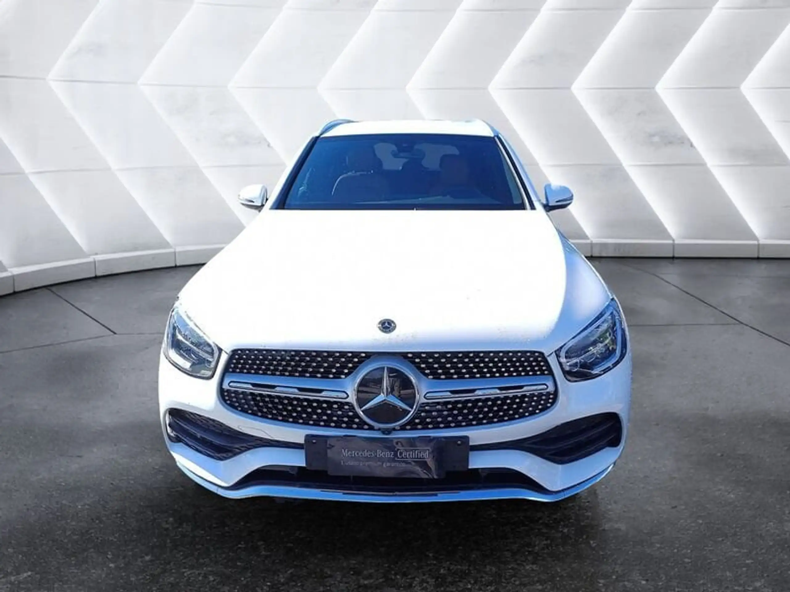 Mercedes-Benz - GLC 300