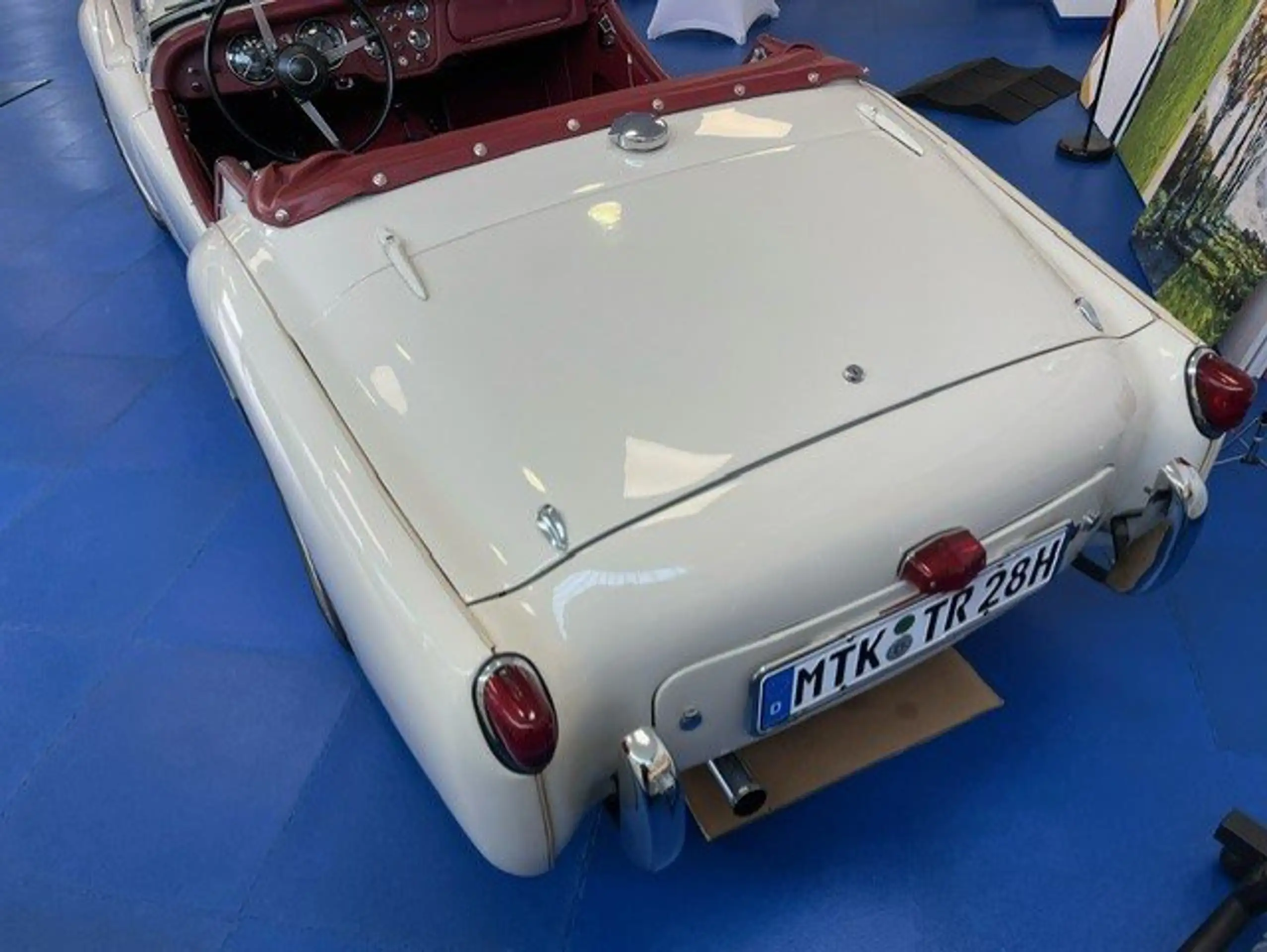 Triumph - TR2