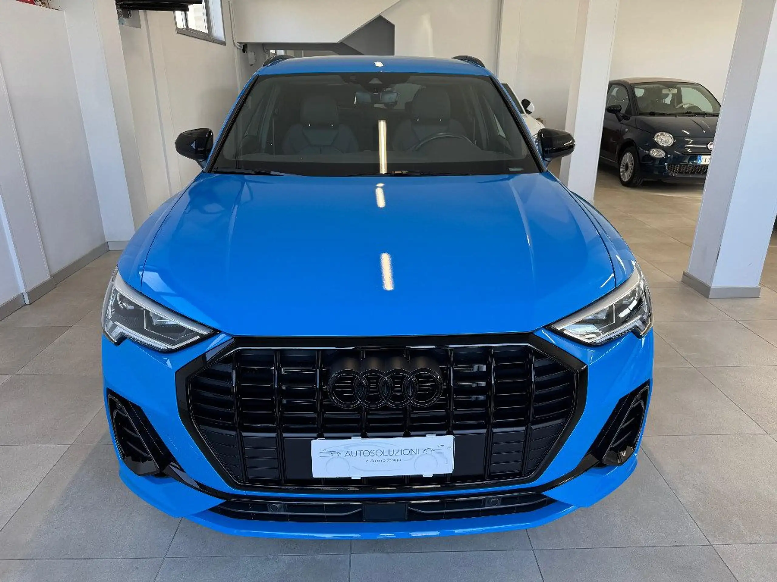 Audi - Q3