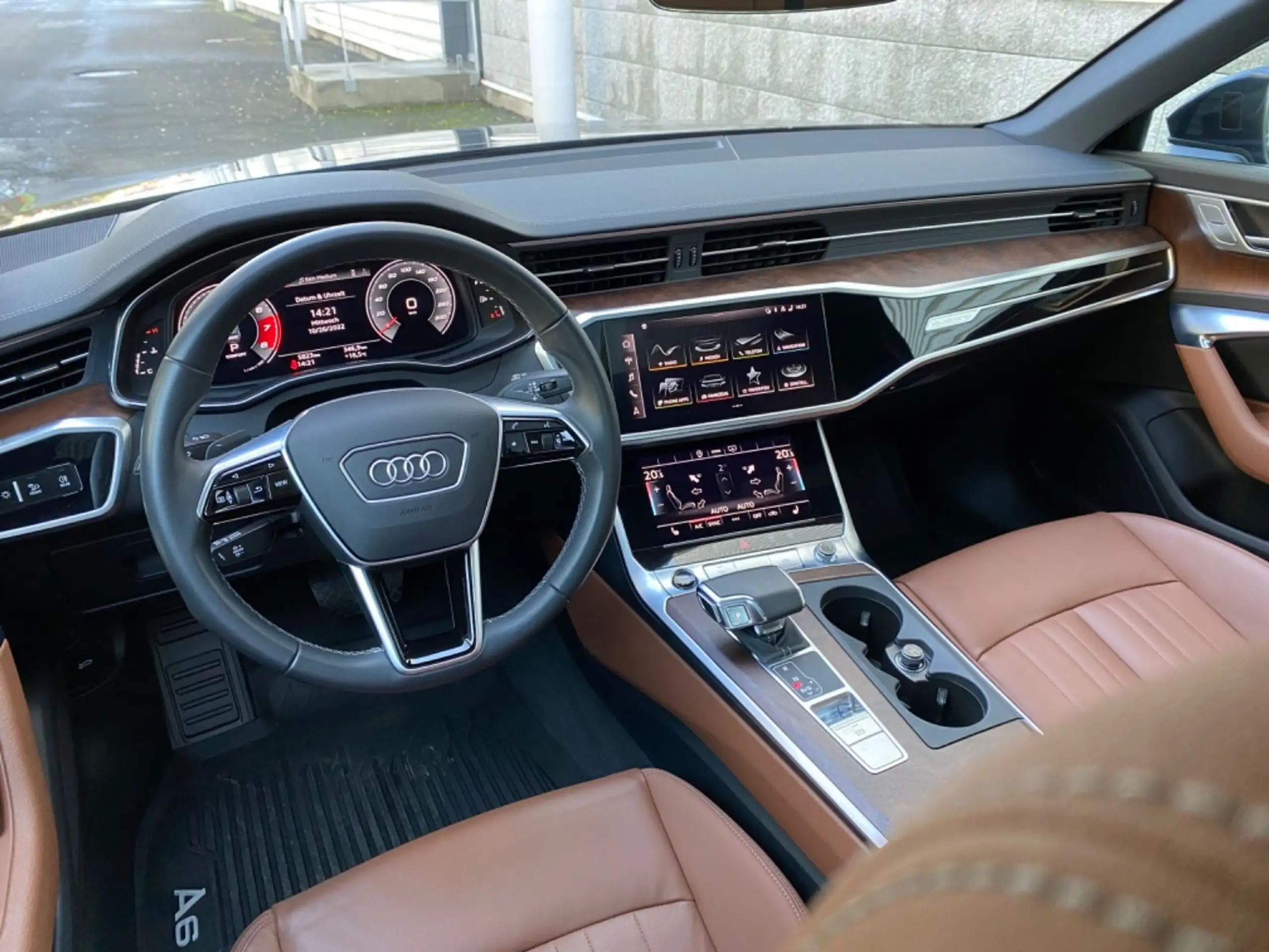 Audi - A6