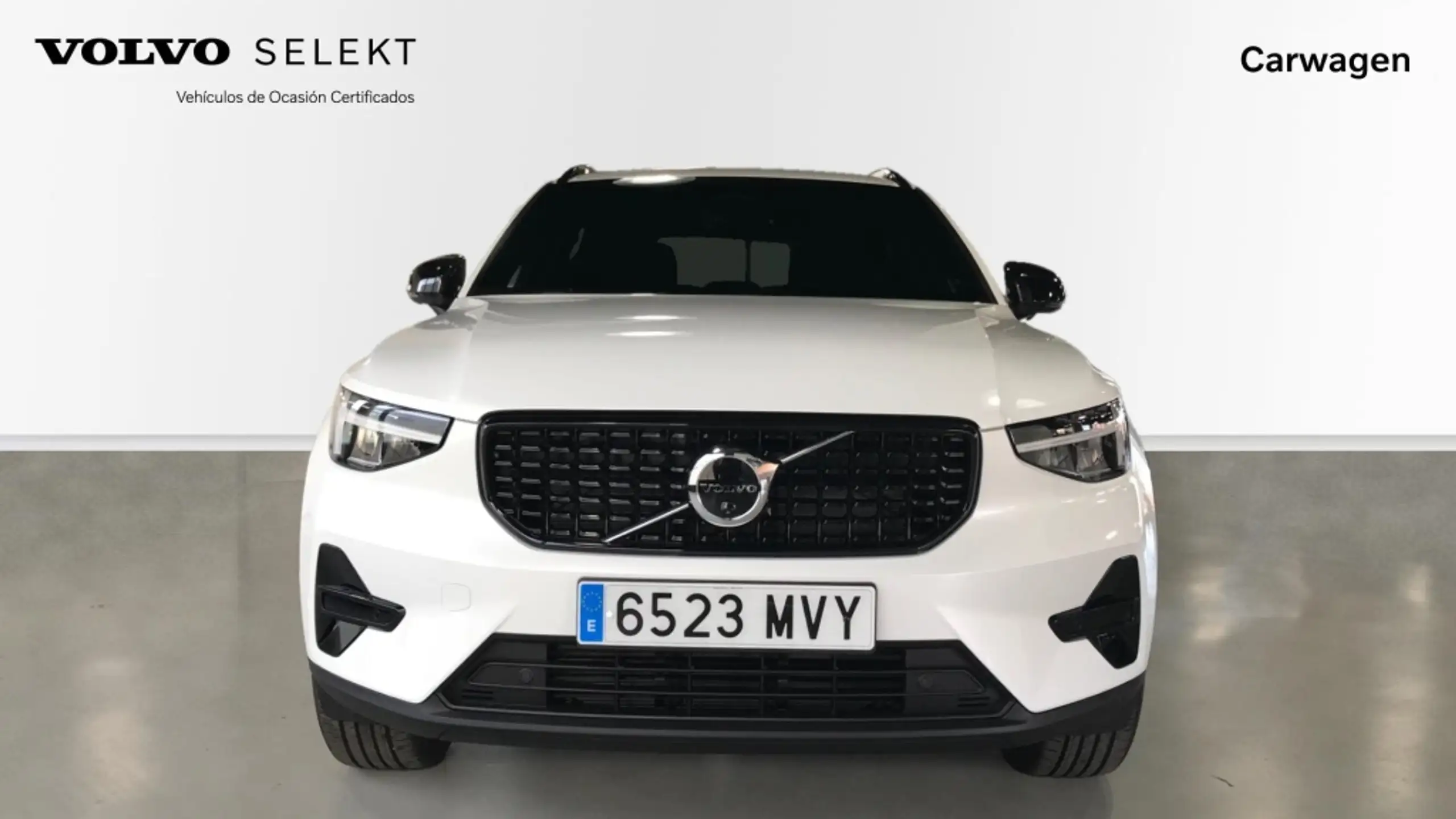 Volvo - XC40