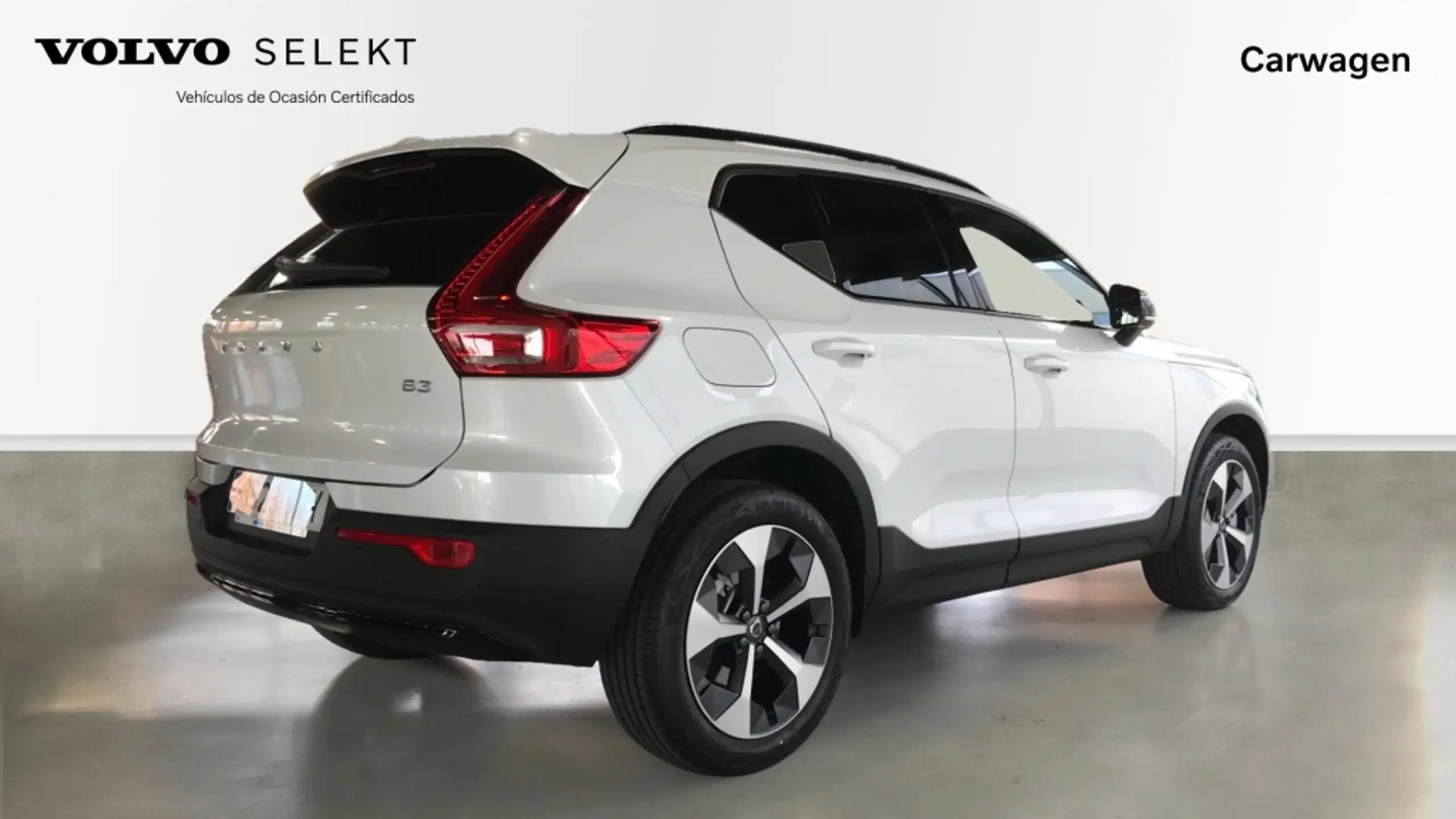 Volvo - XC40