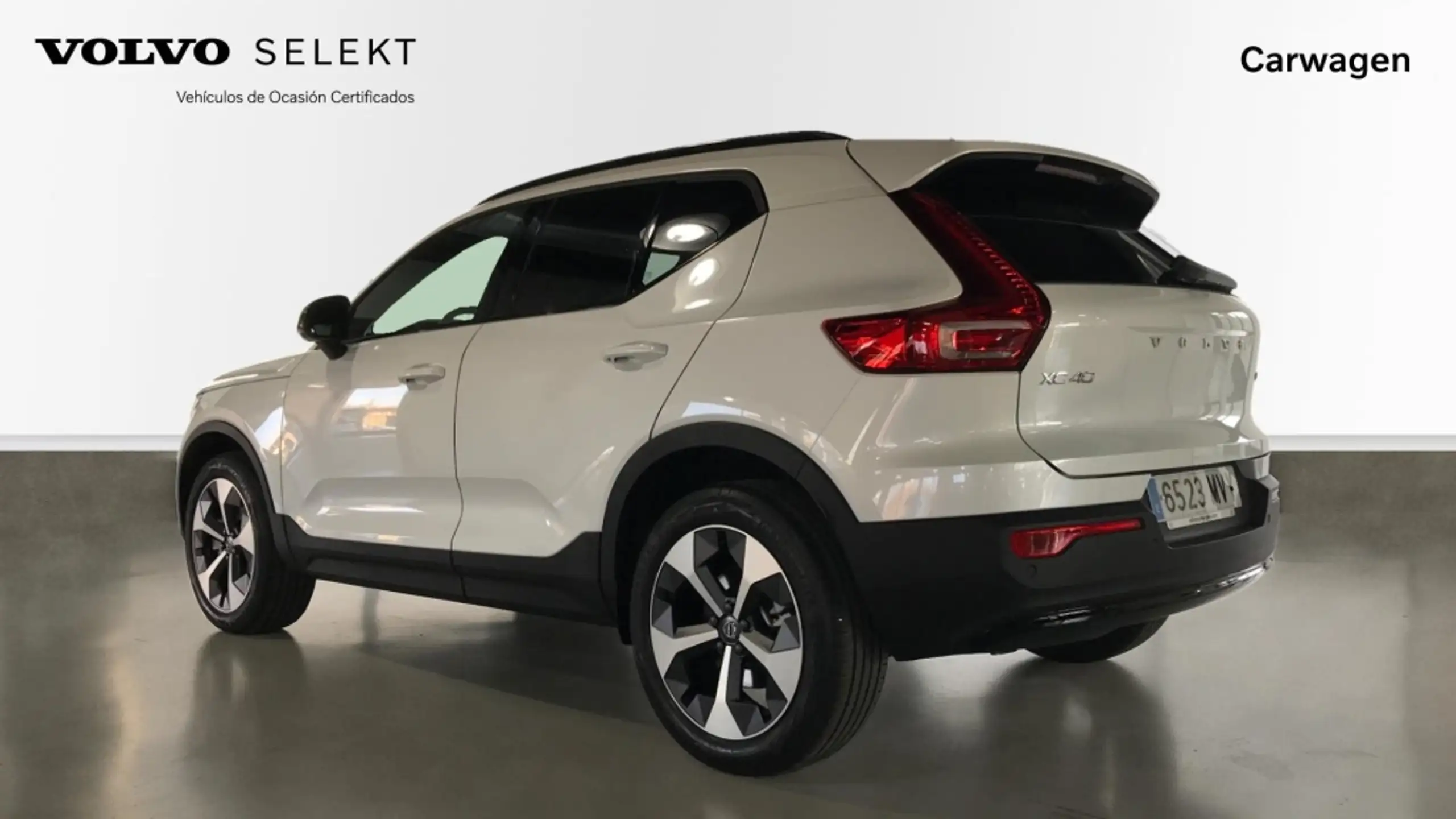 Volvo - XC40