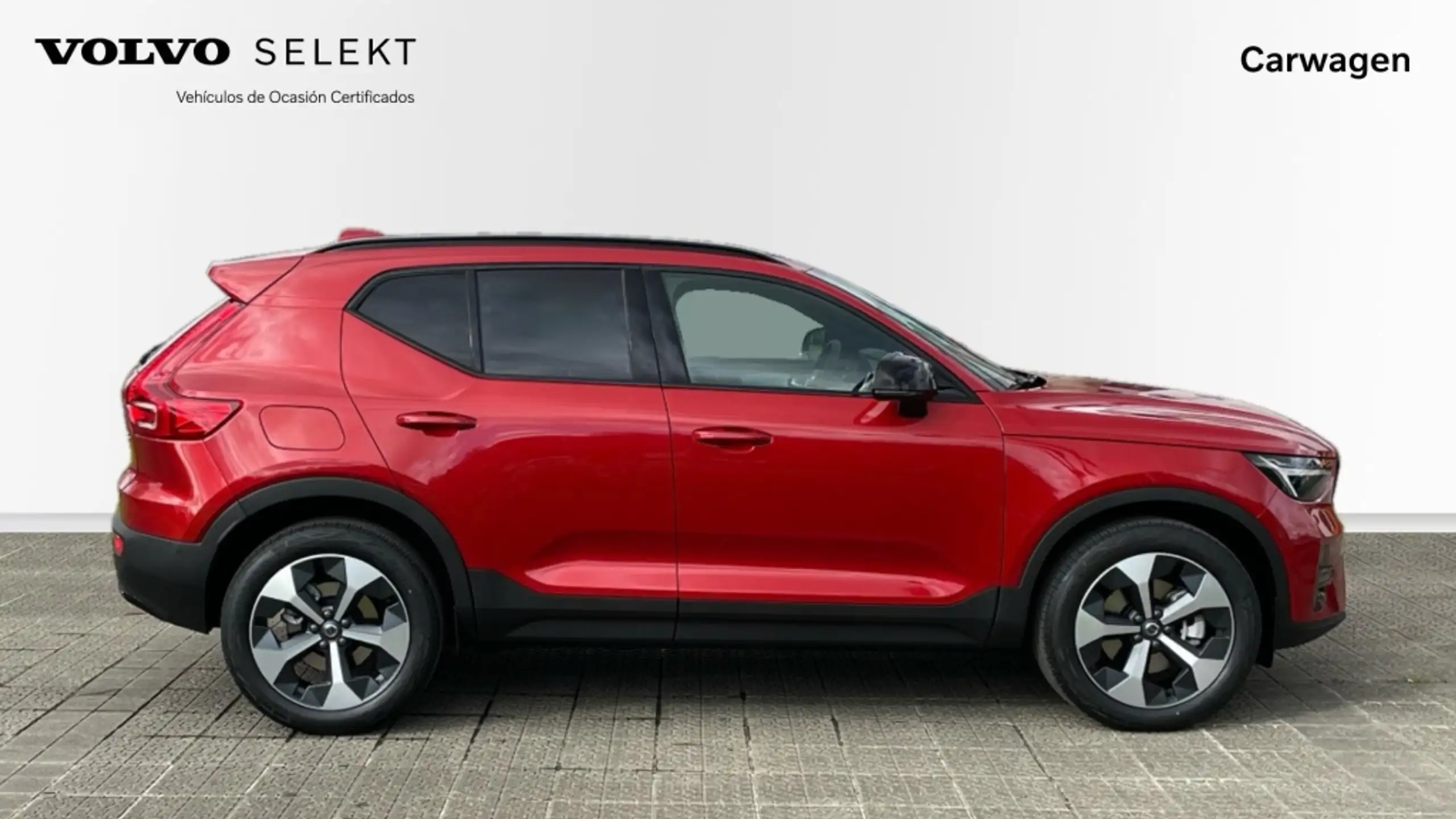 Volvo - XC40