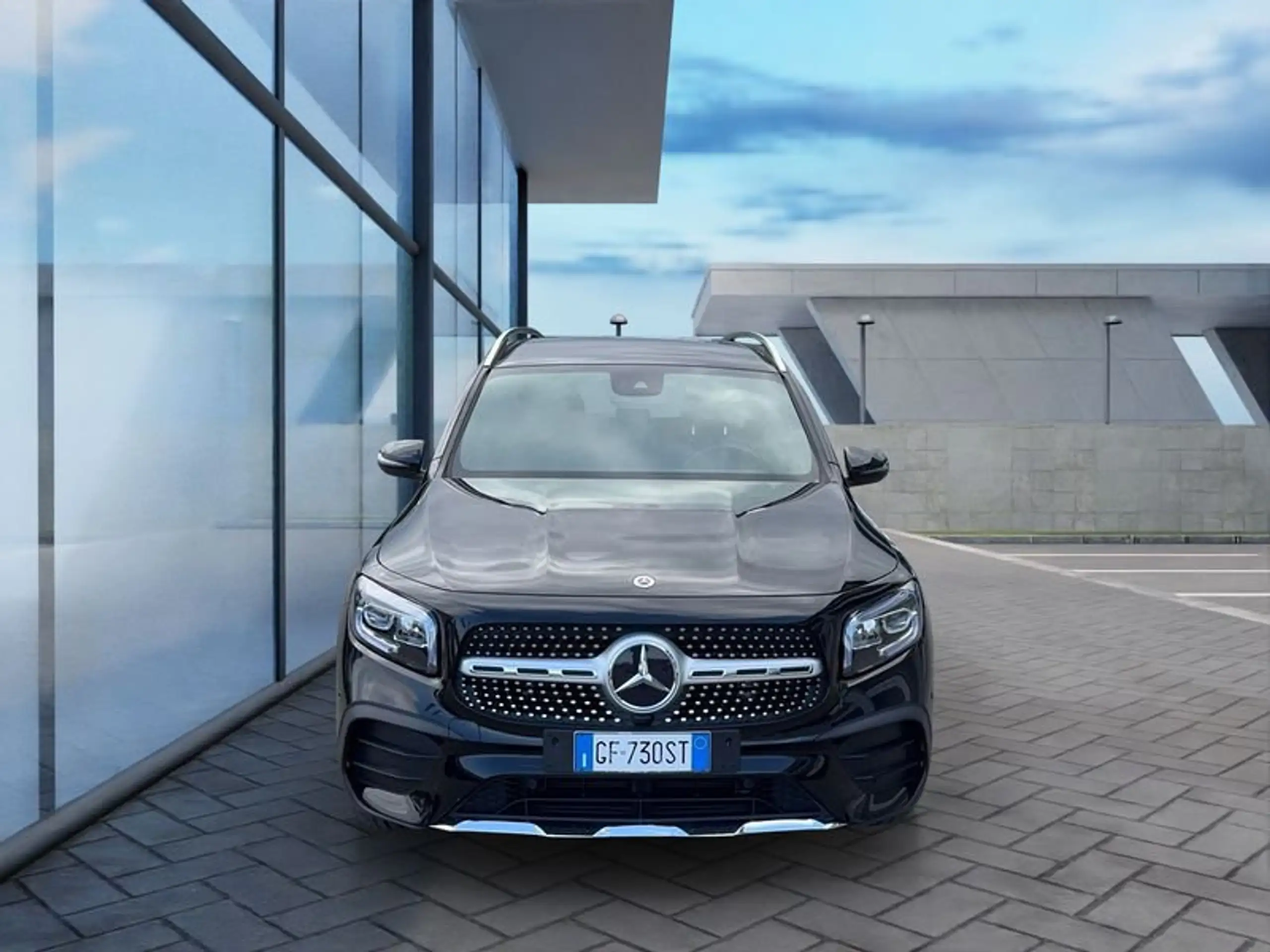 Mercedes-Benz GLB 200 2021