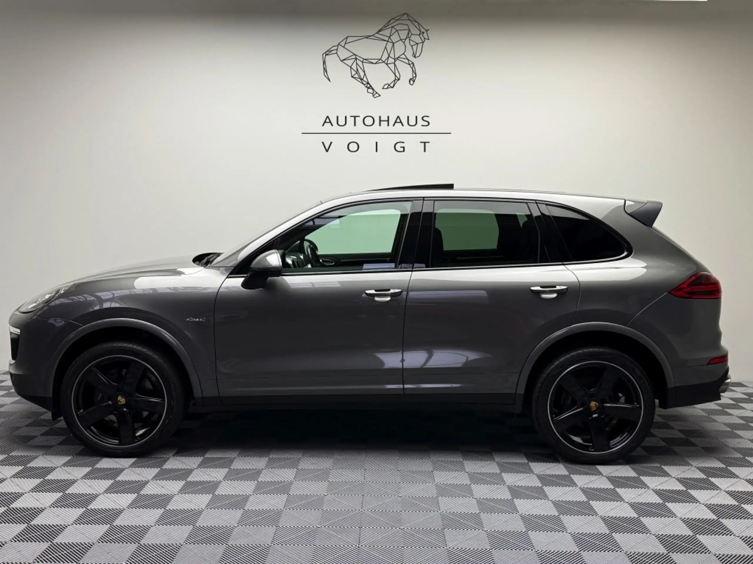 Porsche Cayenne 2016