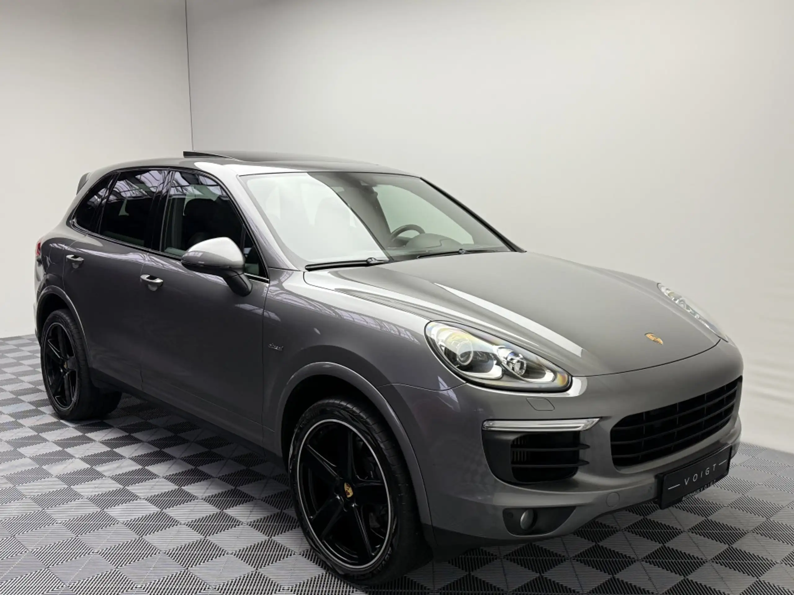 Porsche - Cayenne