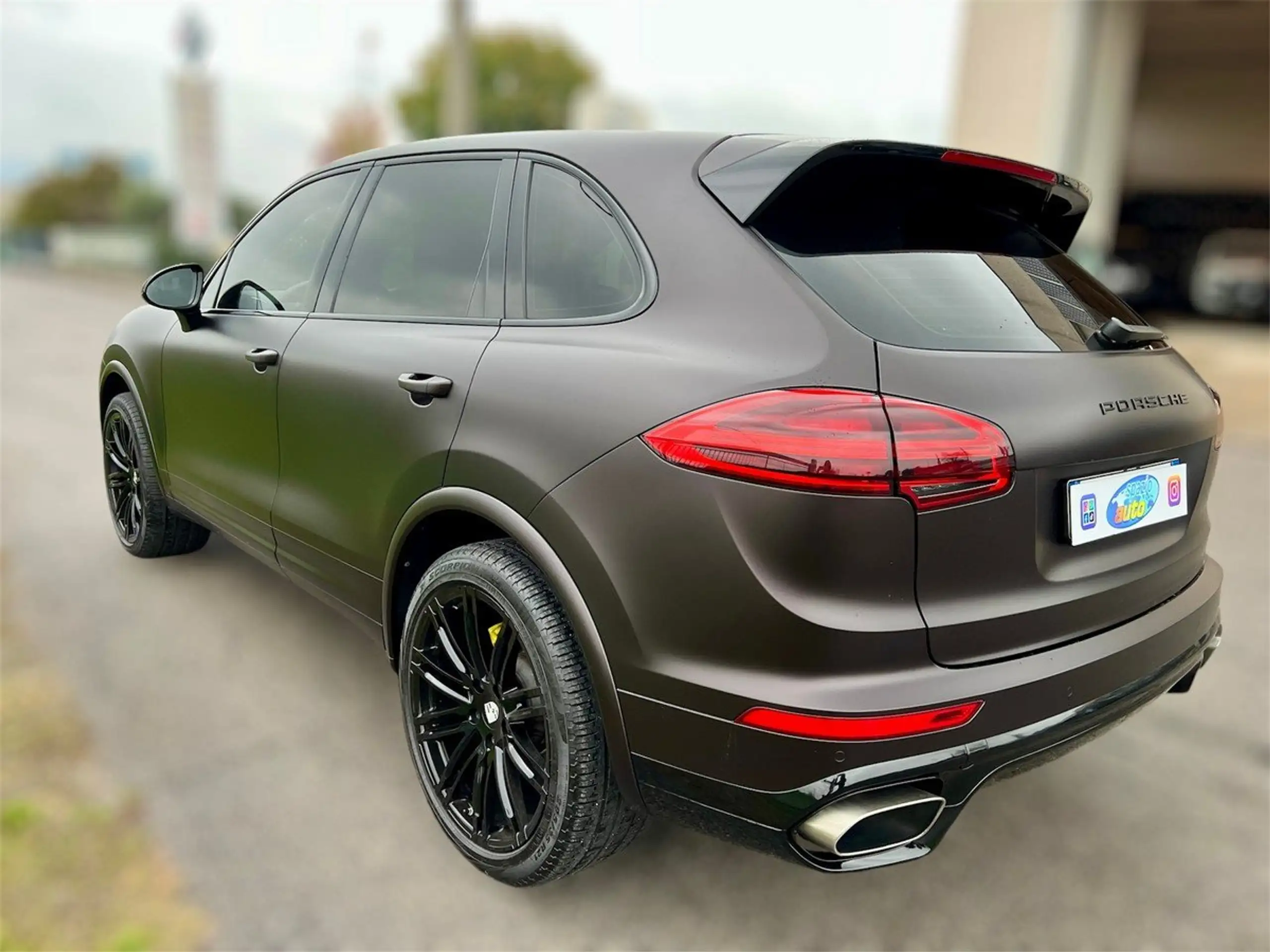 Porsche - Cayenne