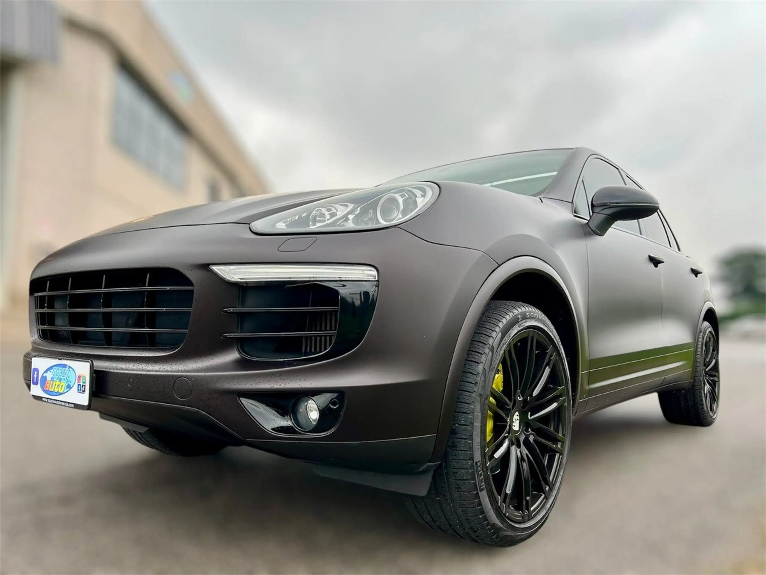 Porsche - Cayenne